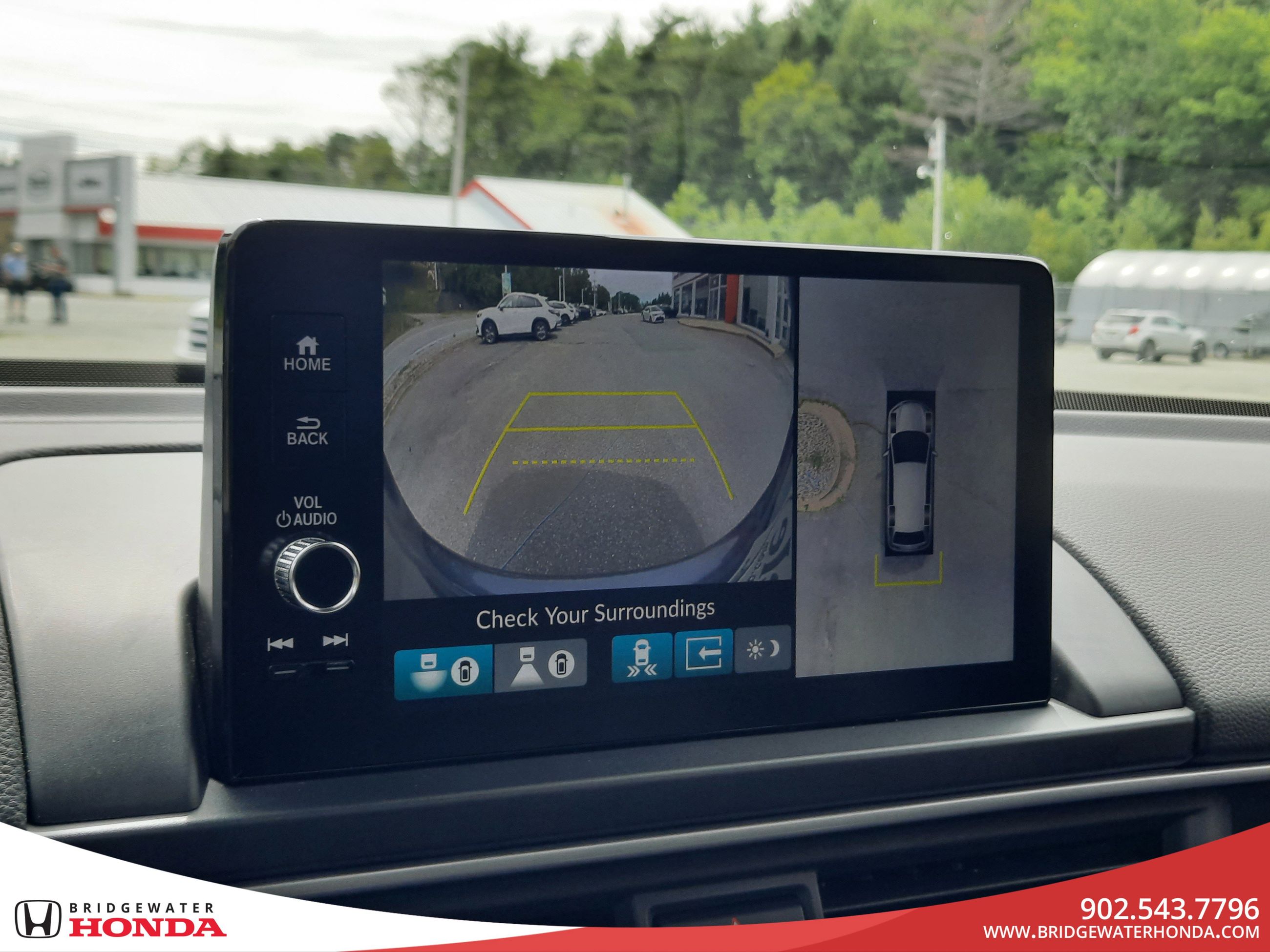 2025 Honda Pilot Touring-18