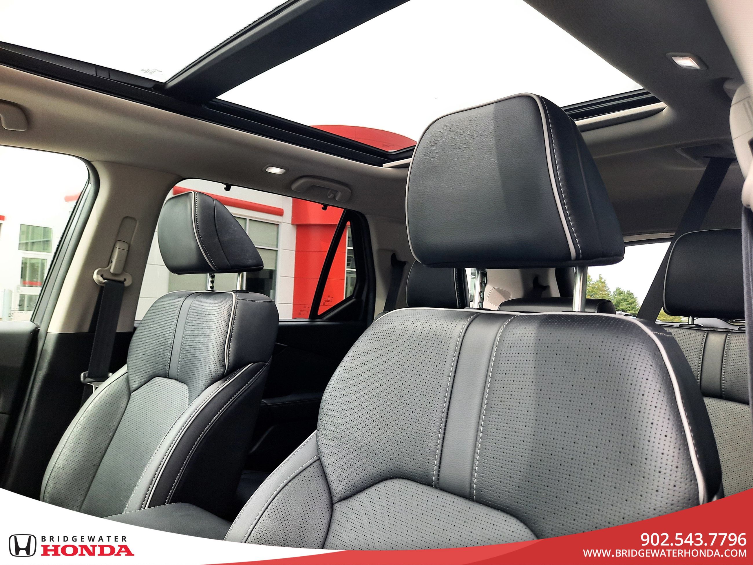 2025 Honda Pilot Touring-2