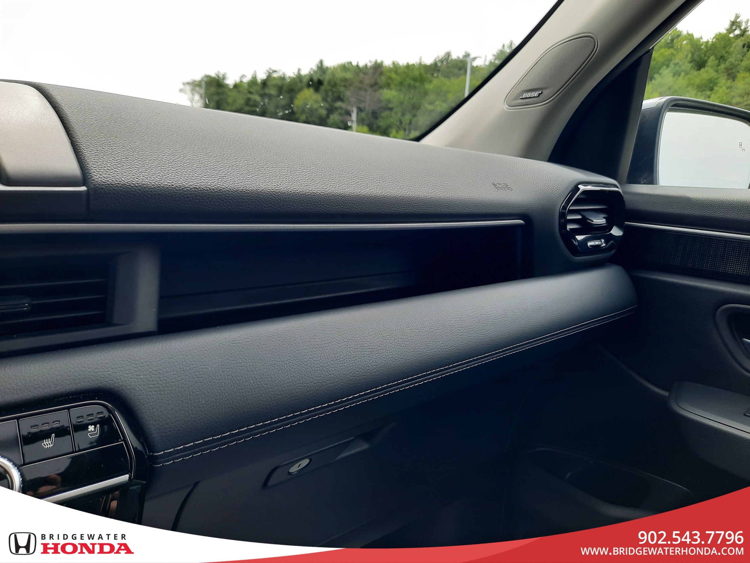 2025 Honda Pilot Touring-23