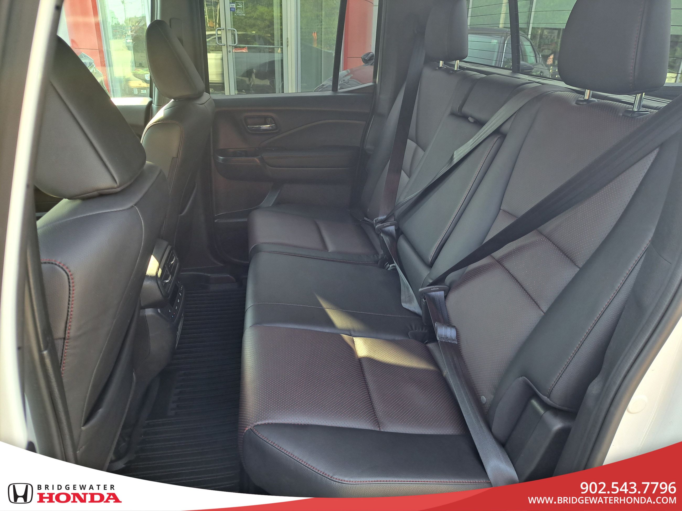 2025 Honda Ridgeline Black Edition-29