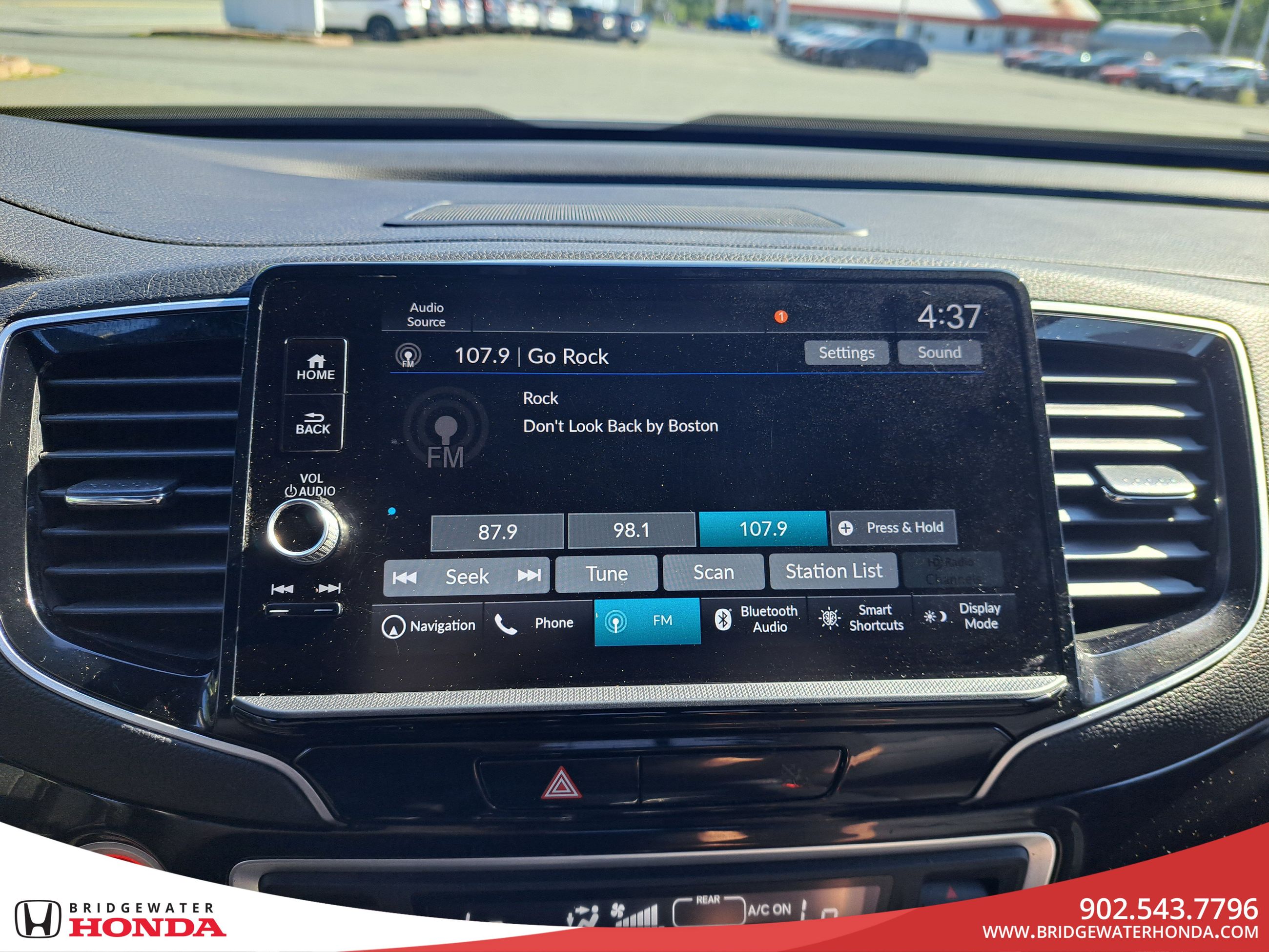 2025 Honda Ridgeline Black Edition-21