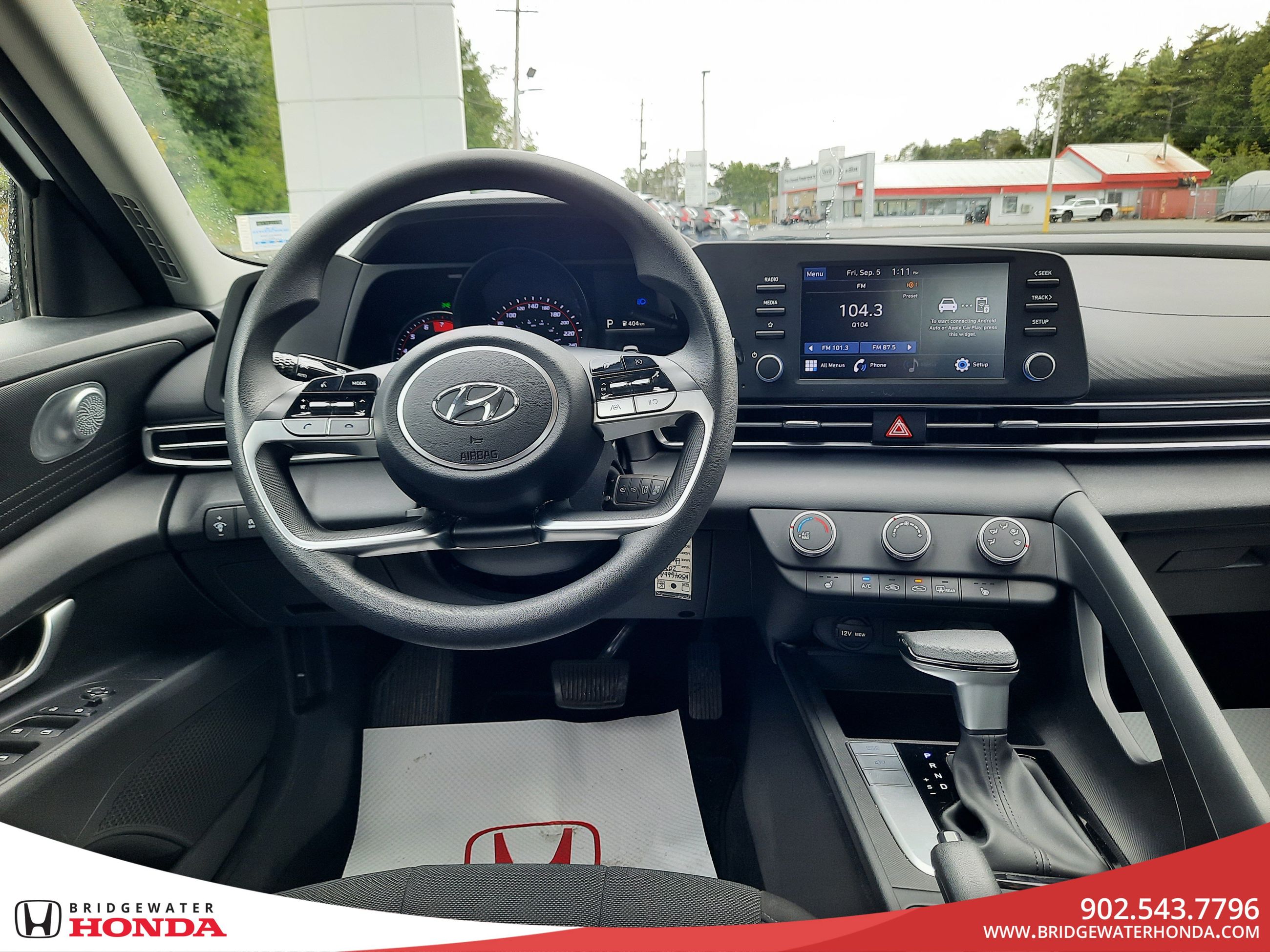 2023 Hyundai Elantra Essential-27
