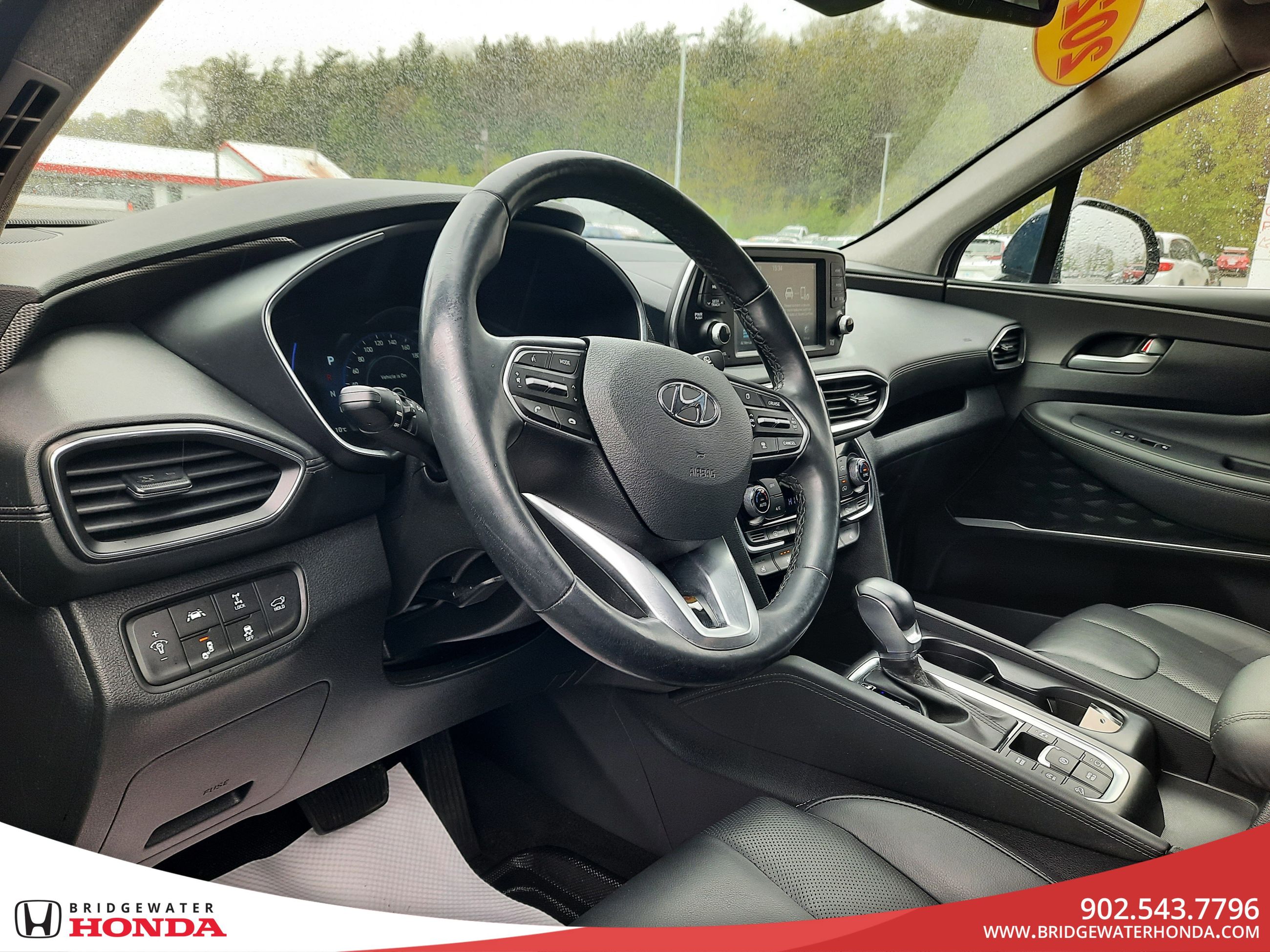 2020 Hyundai Santa Fe Luxury-1