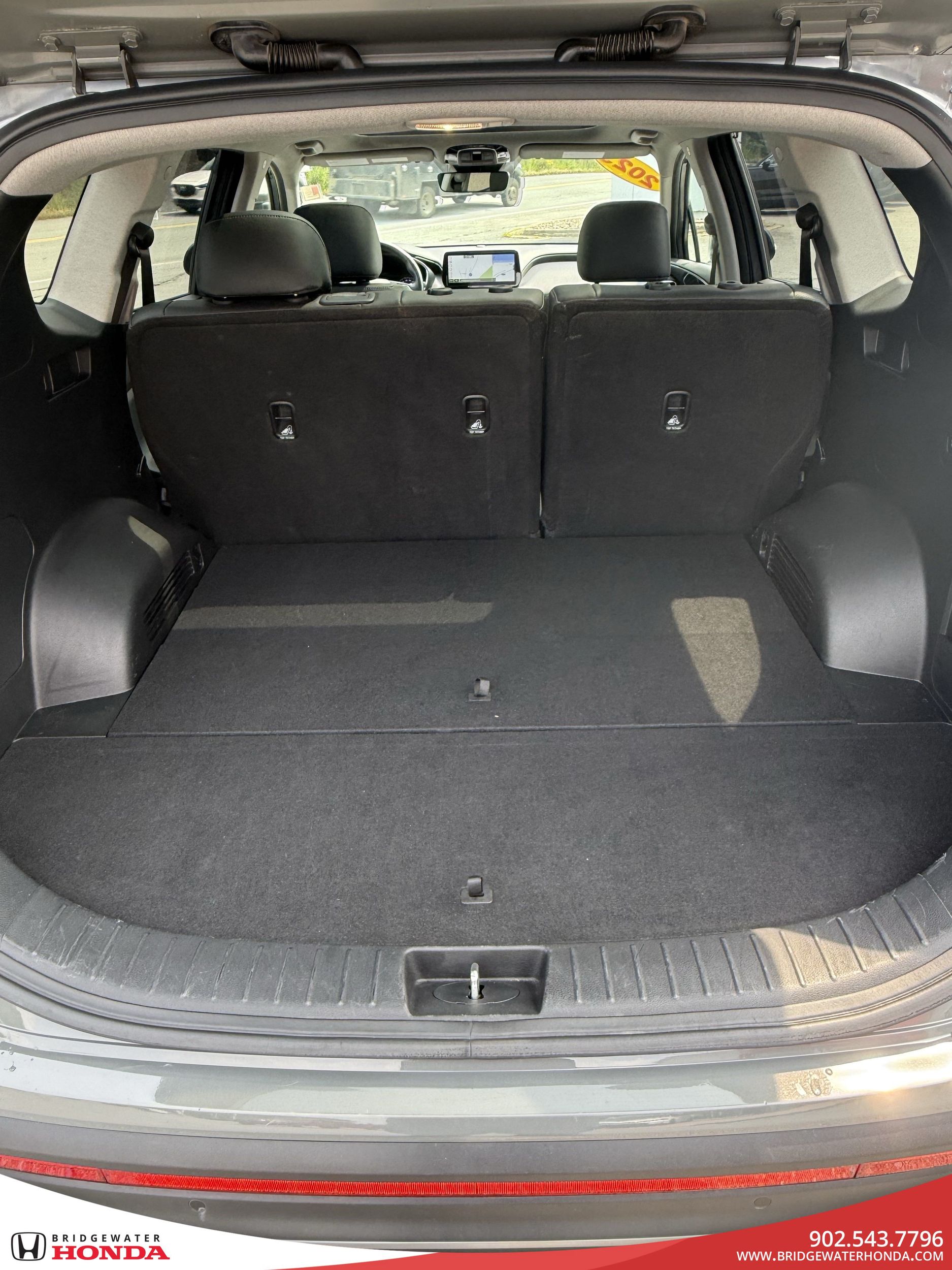 2023 Hyundai Santa Fe Preferred-12
