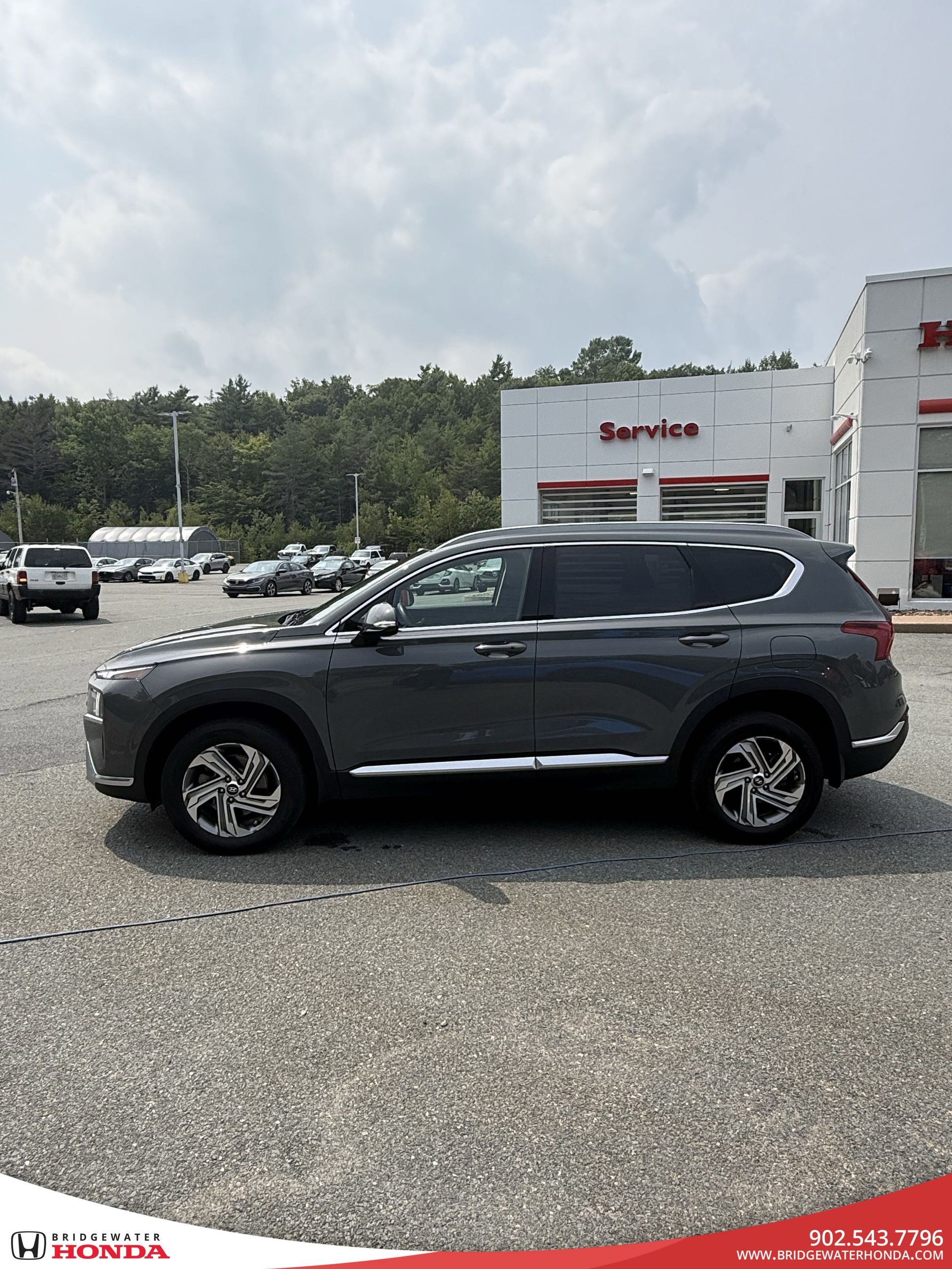 2023 Hyundai Santa Fe Preferred-8