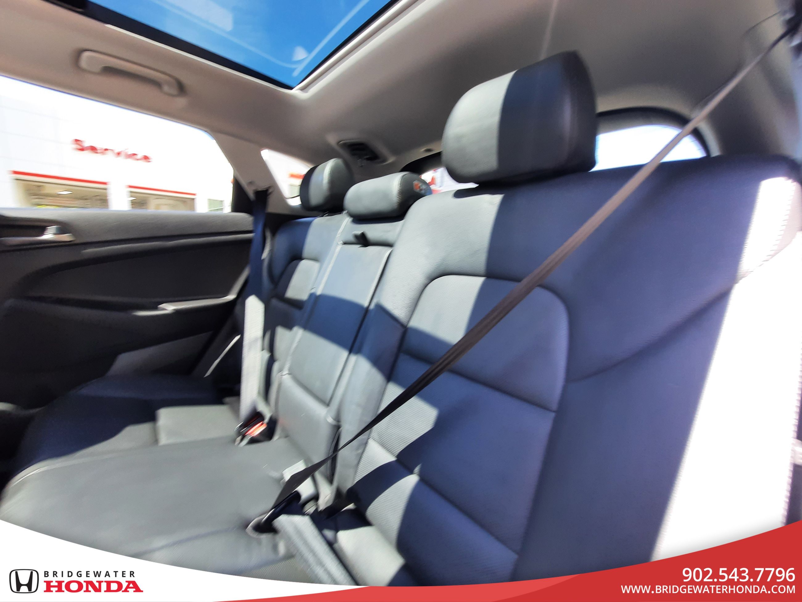 Hyundai Tucson SE 2017-24