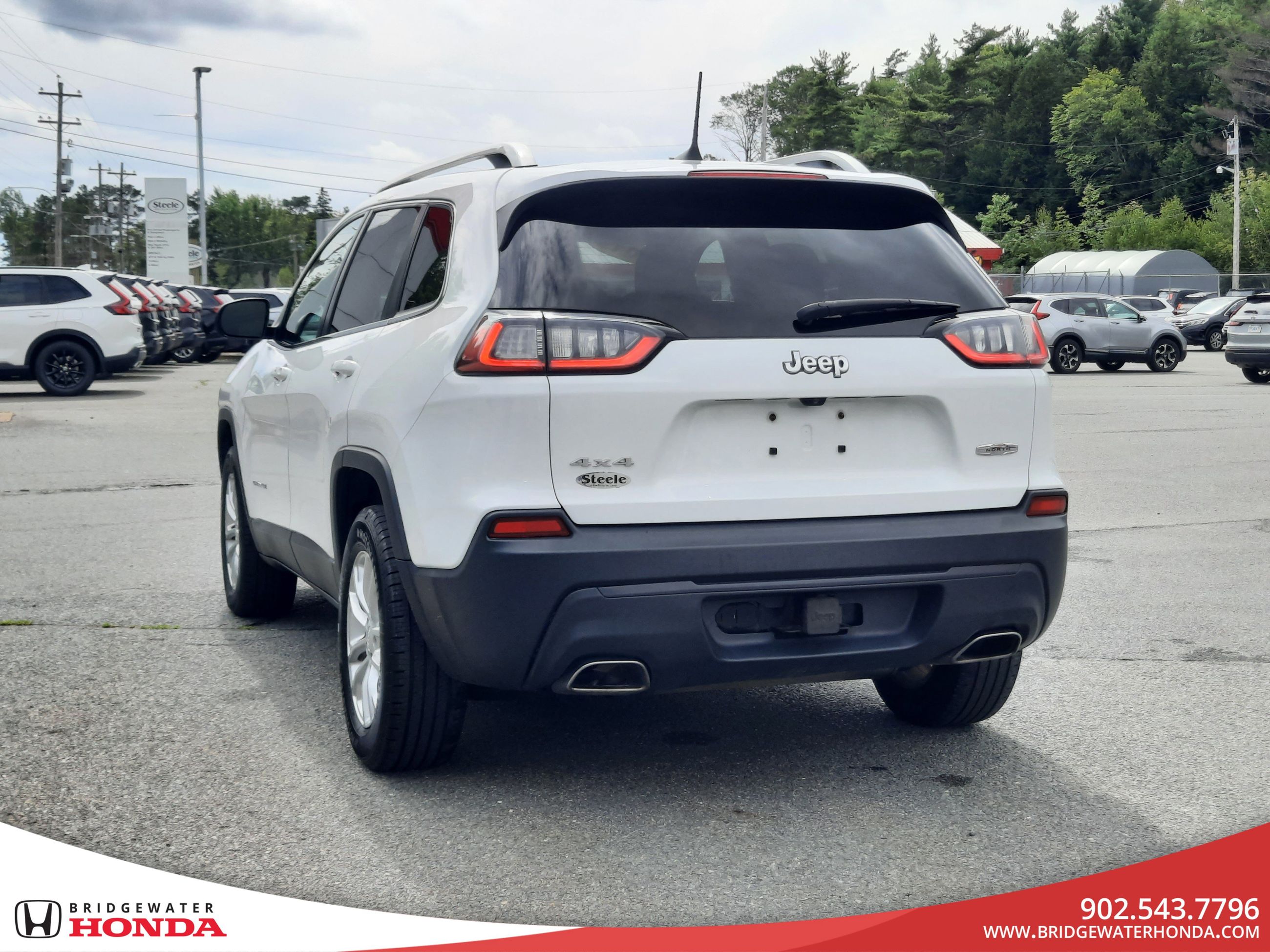 2019 Jeep Cherokee North-6