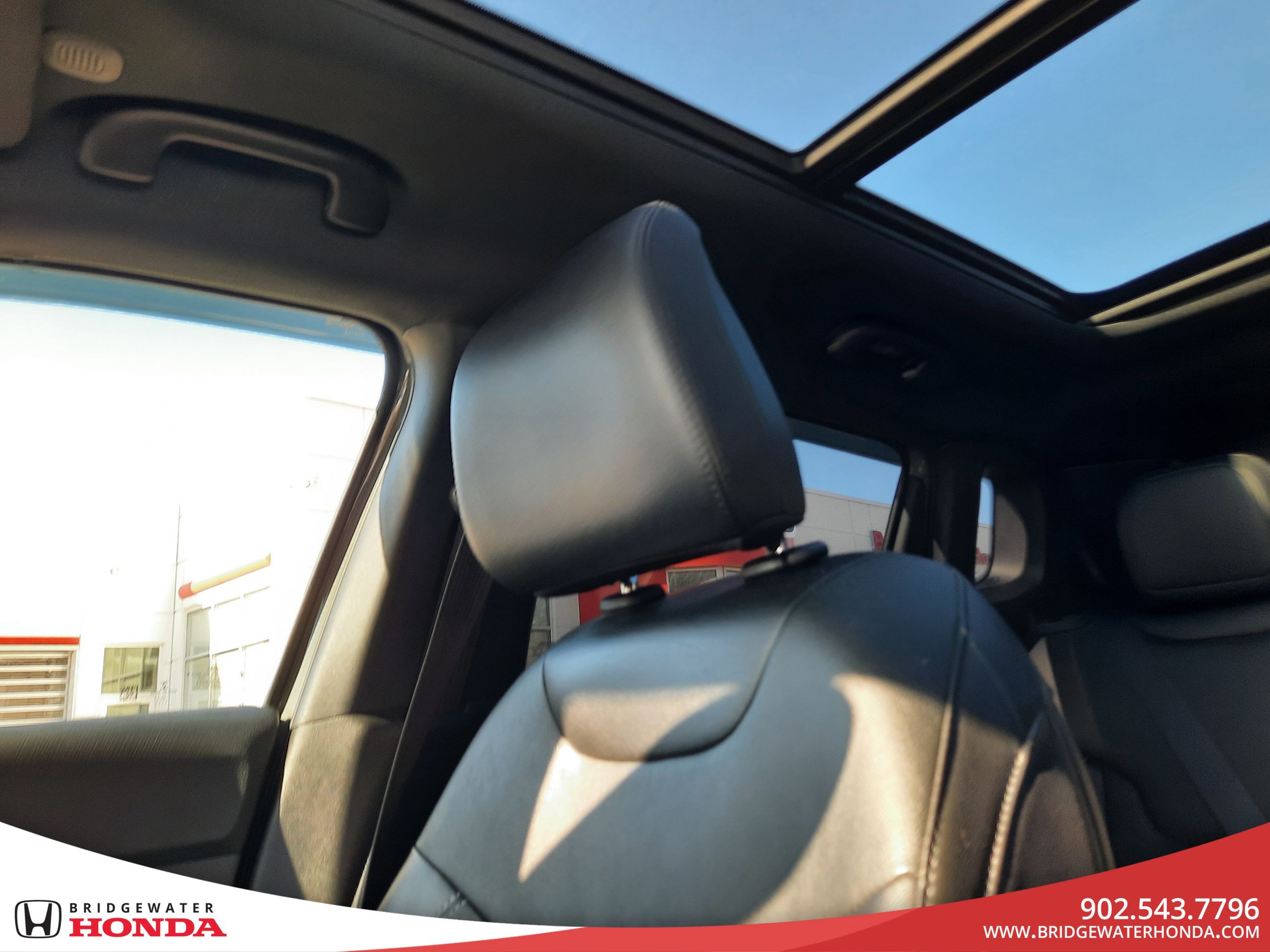 2023 Jeep Compass Altitude-24