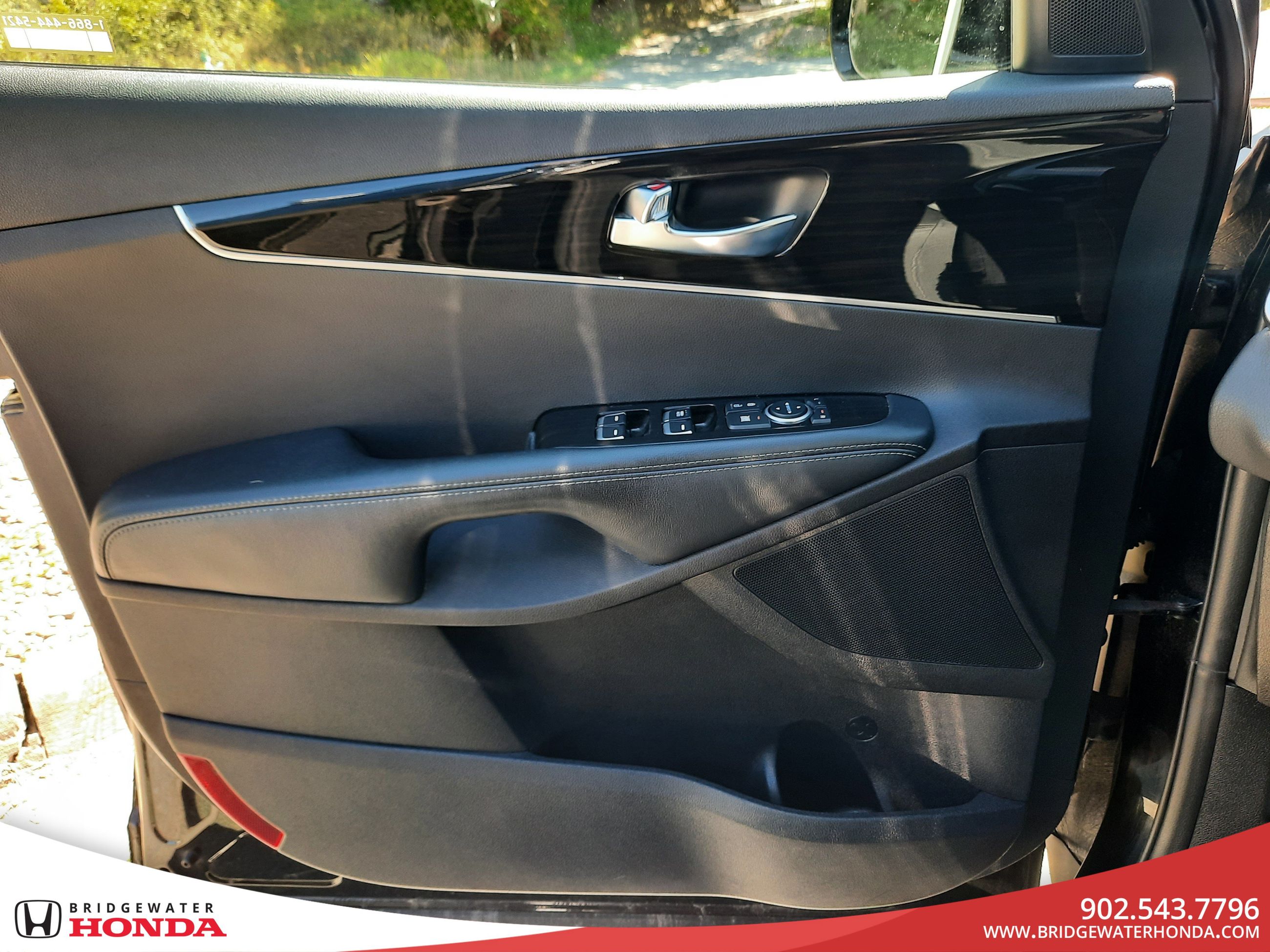 2019 Kia Sorento LX-9