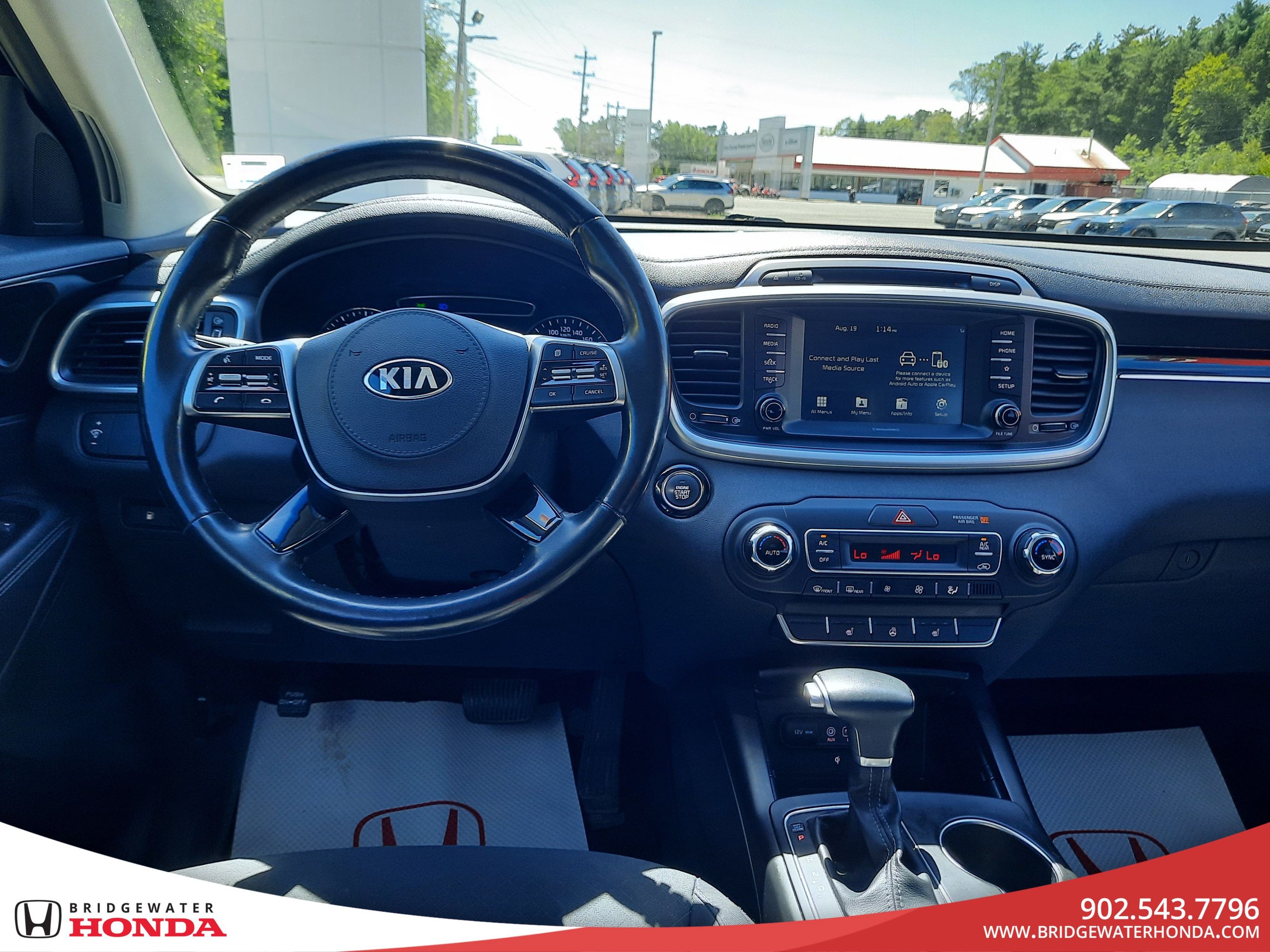 2019 Kia Sorento LX-27