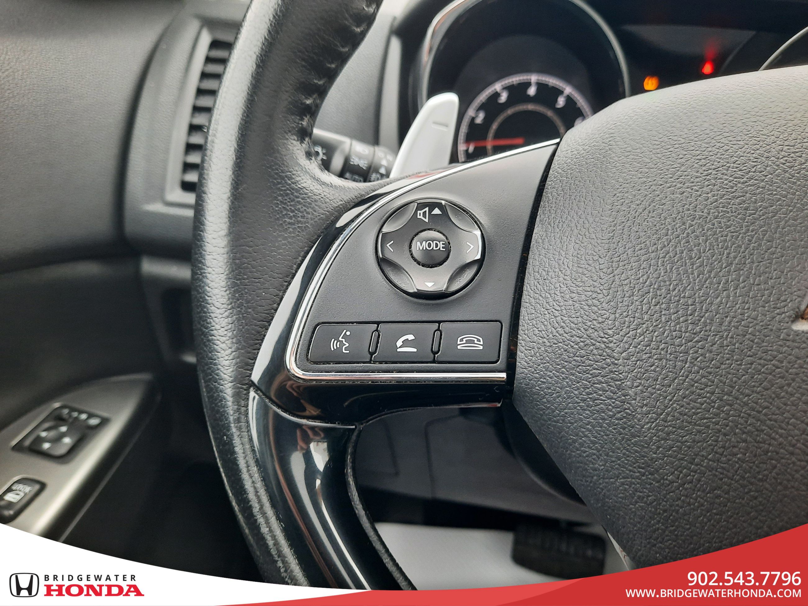 Mitsubishi RVR SE LTD 2018-10