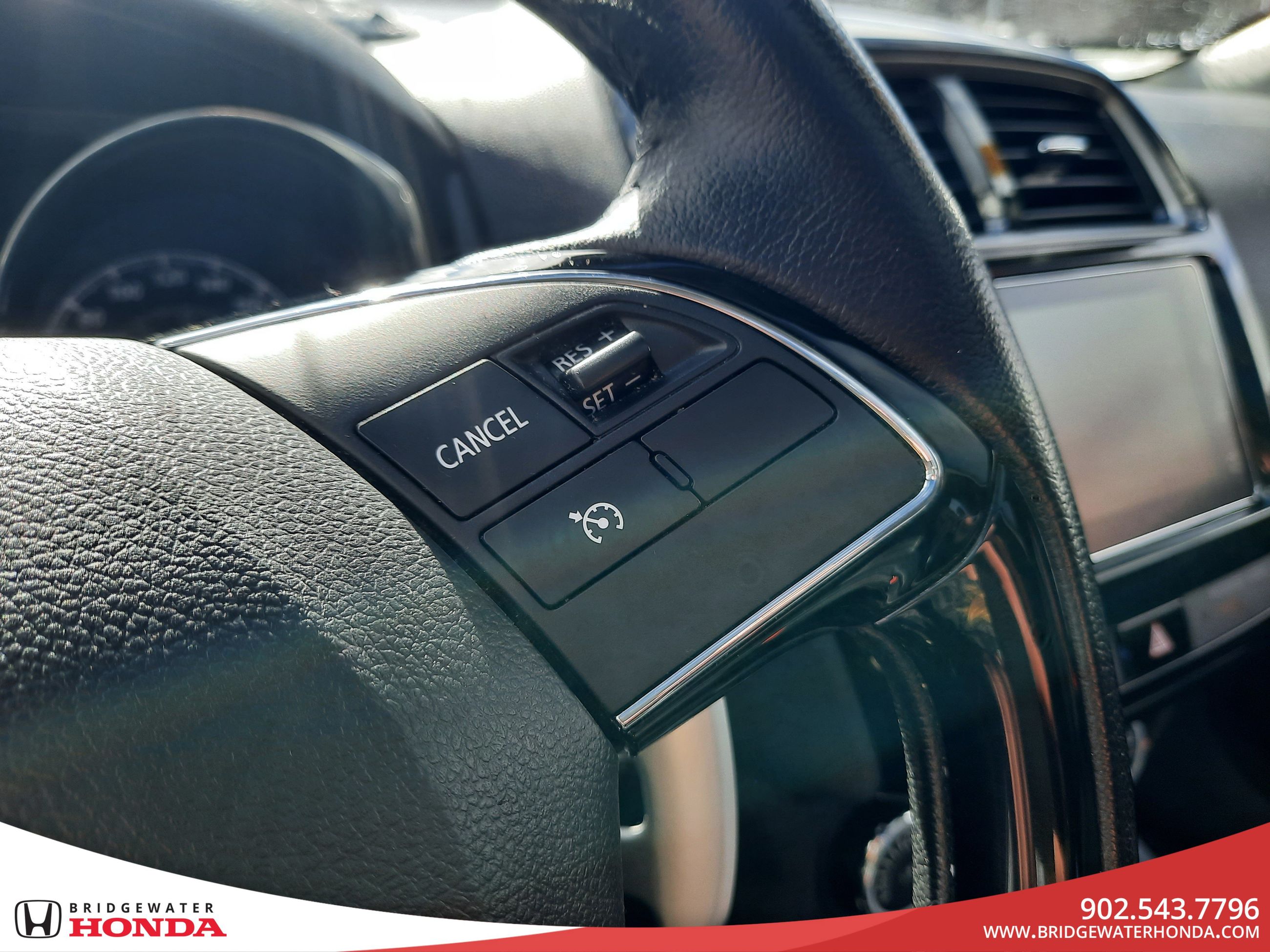 2018 Mitsubishi RVR SE LTD-3