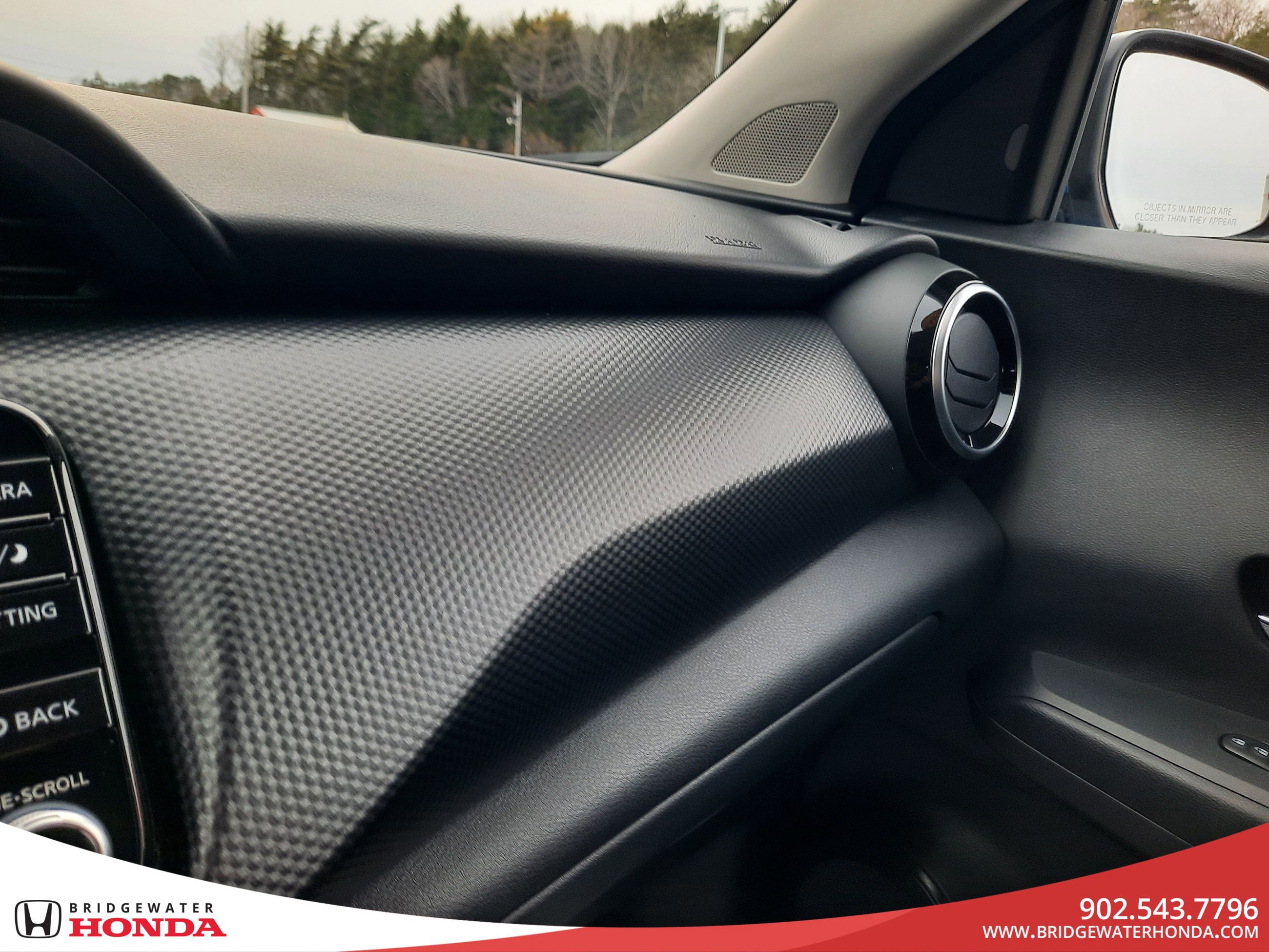 Nissan Kicks SV 2023-19