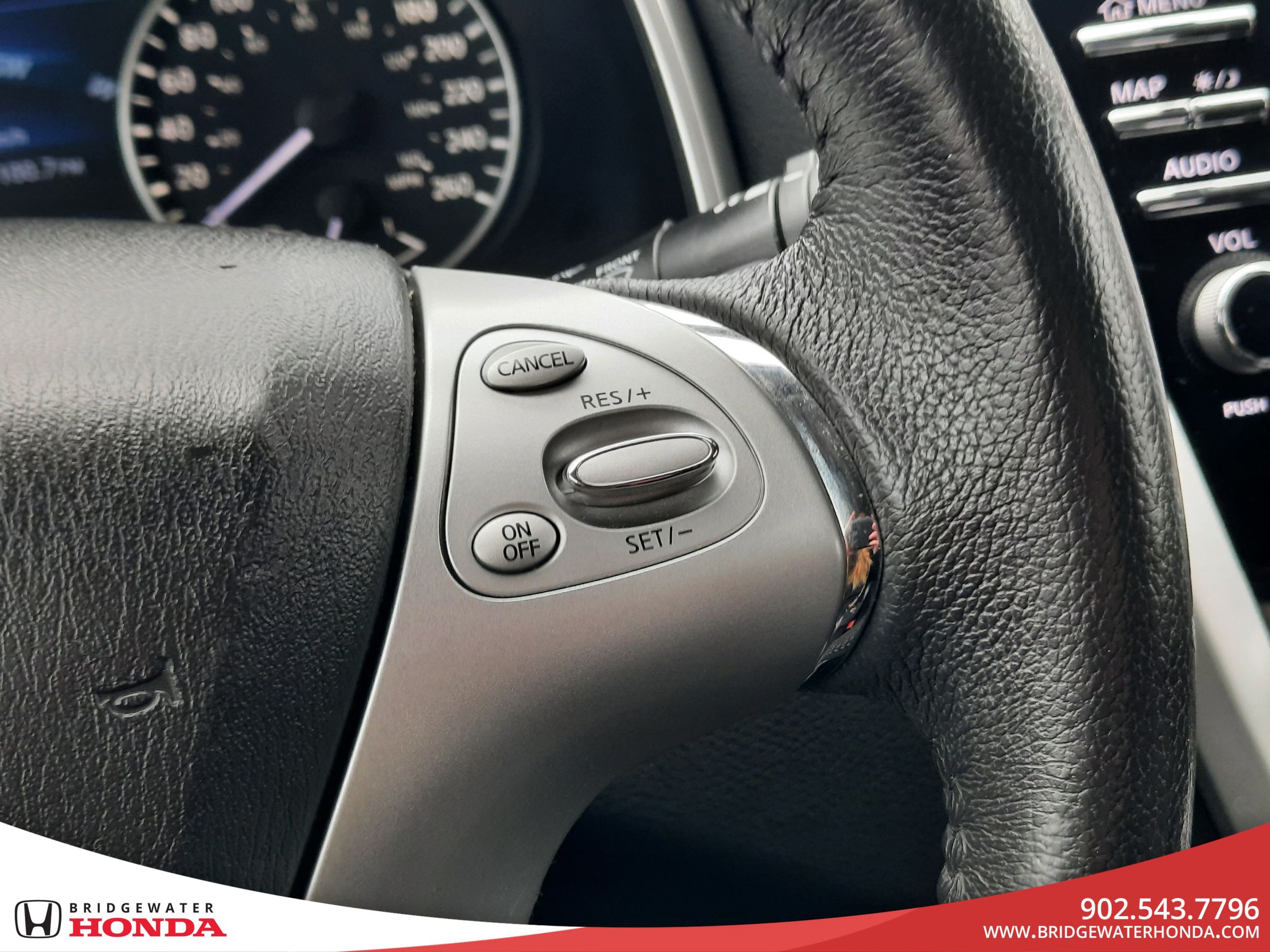 2017 Nissan Murano SV-11