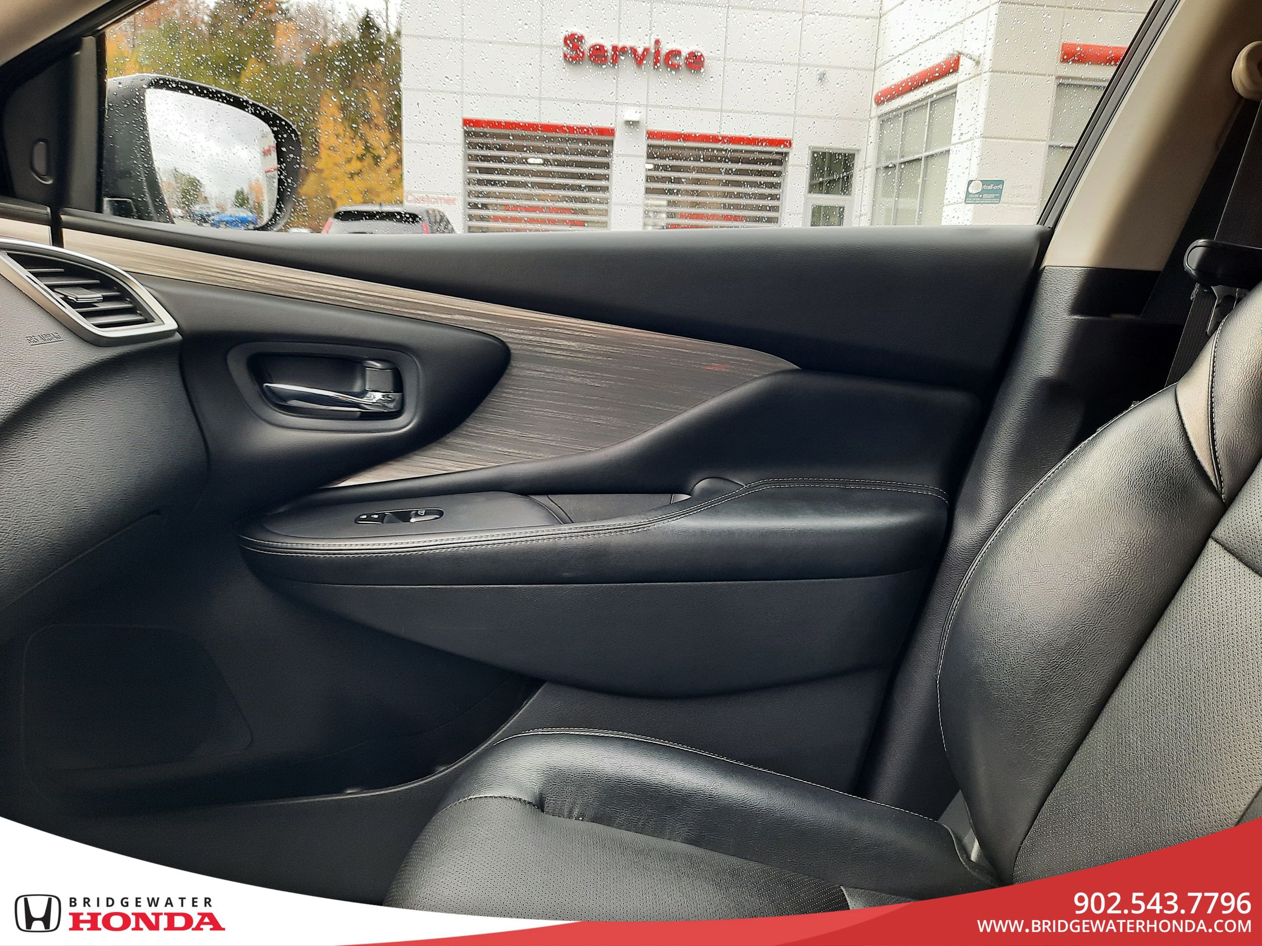 2017 Nissan Murano SV-21