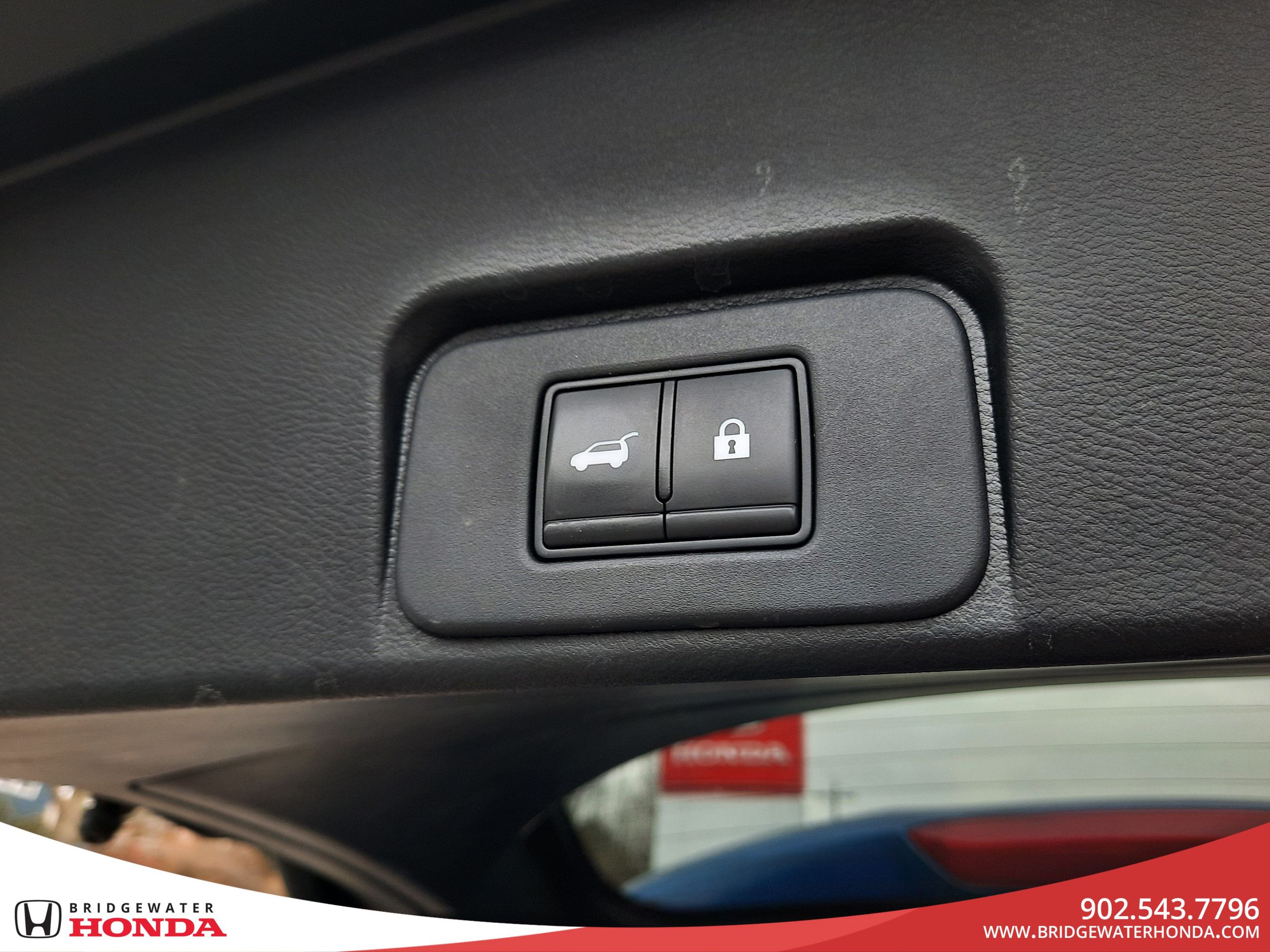 Nissan Rogue SV 2021-8