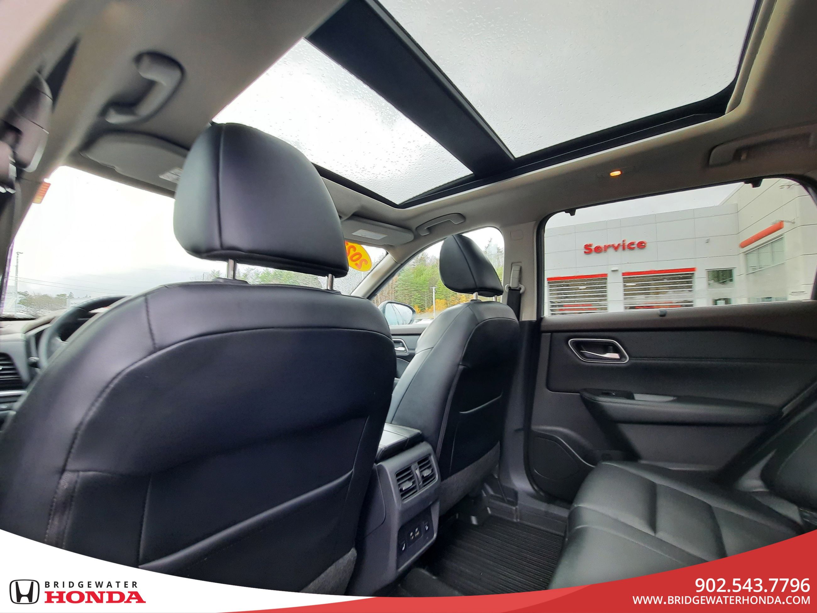 Nissan Rogue SV 2021-26