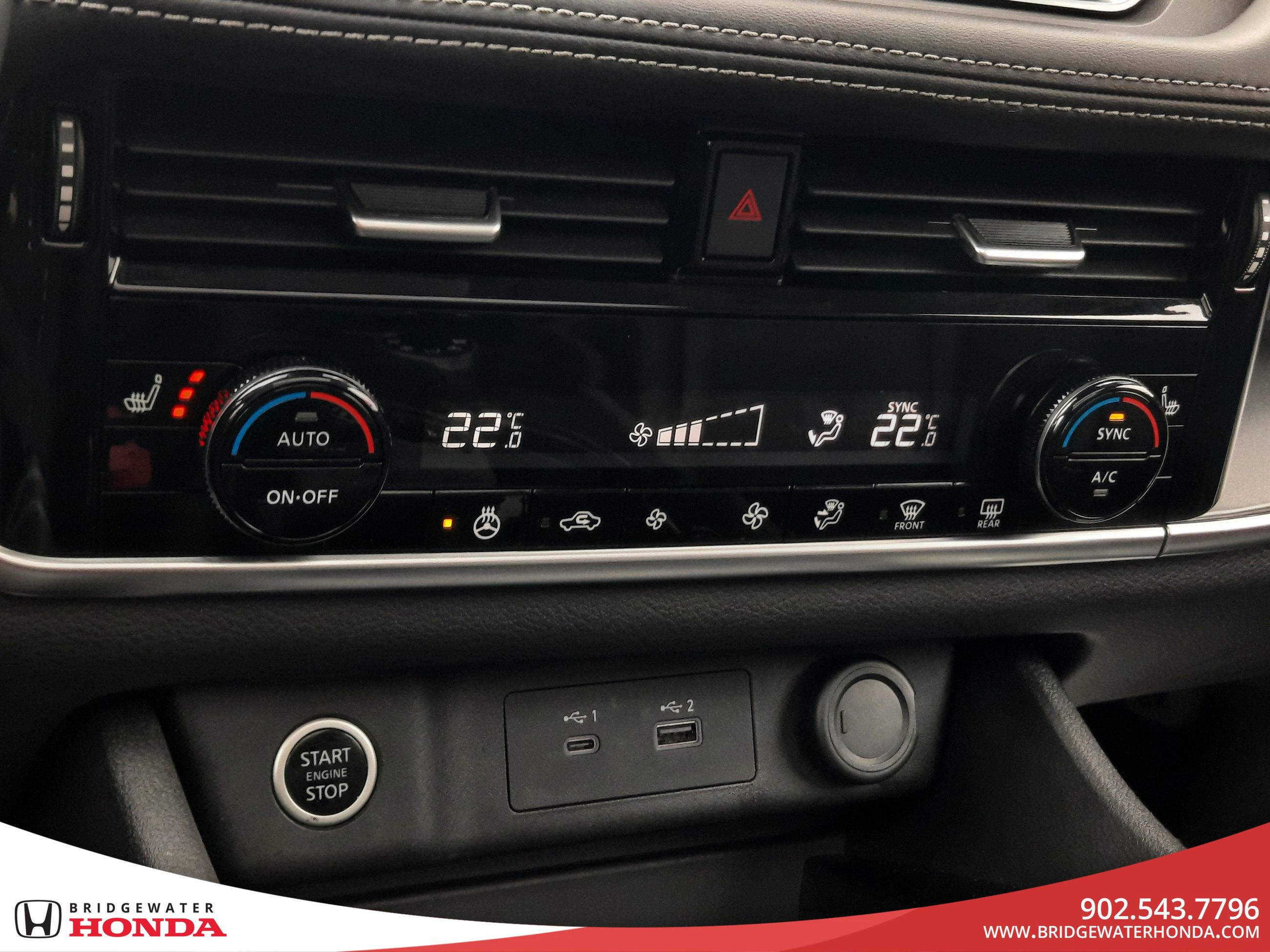 Nissan Rogue SV 2021-16