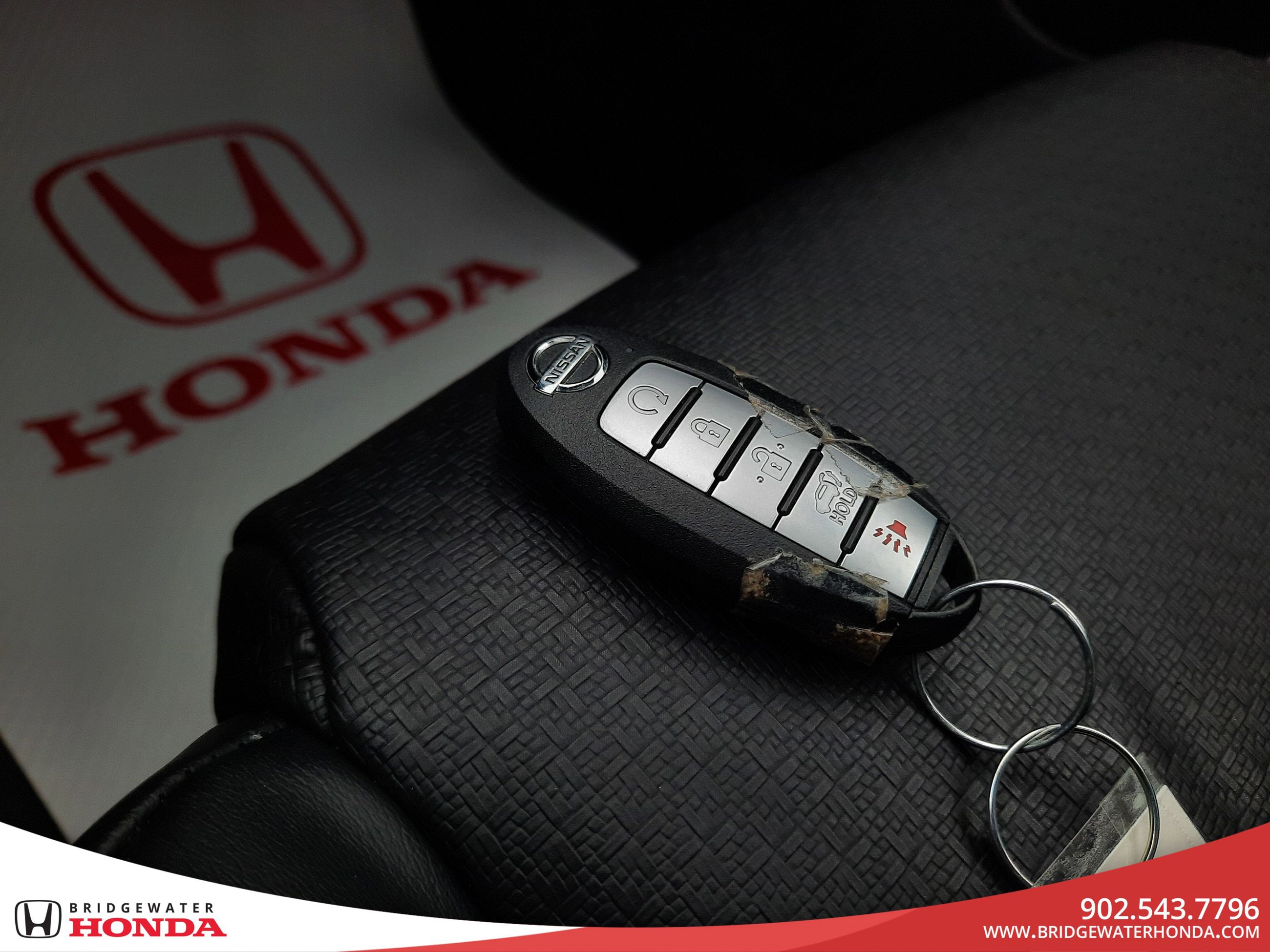 Nissan Rogue SV 2021-29