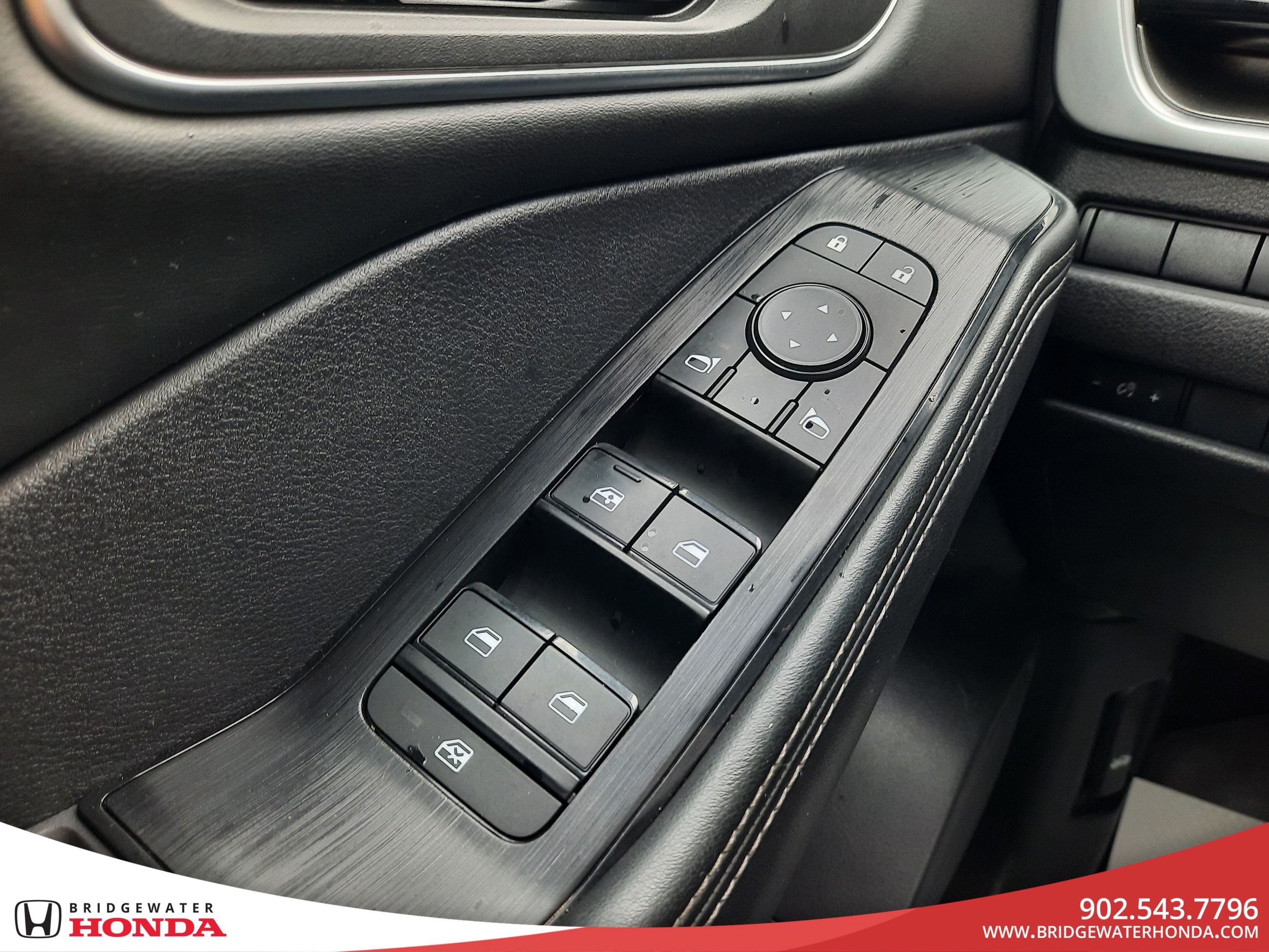 Nissan Rogue SV 2021-9