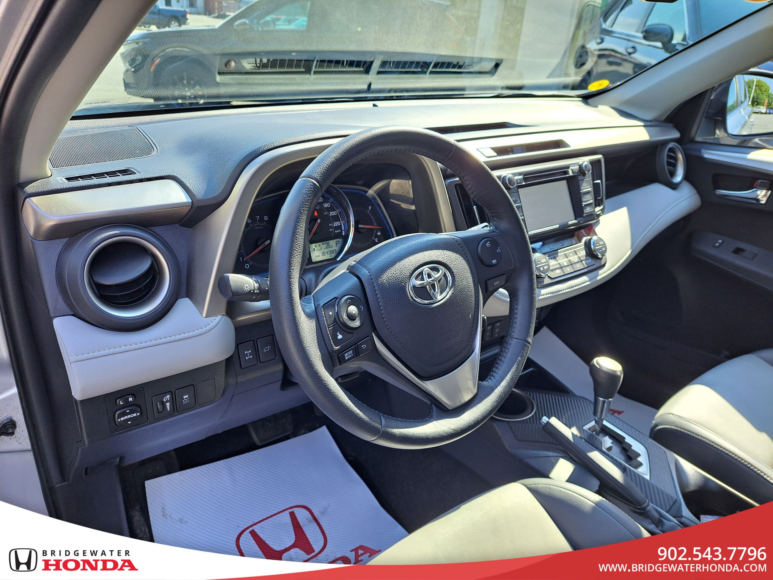 Toyota RAV4 Limited 2014-12
