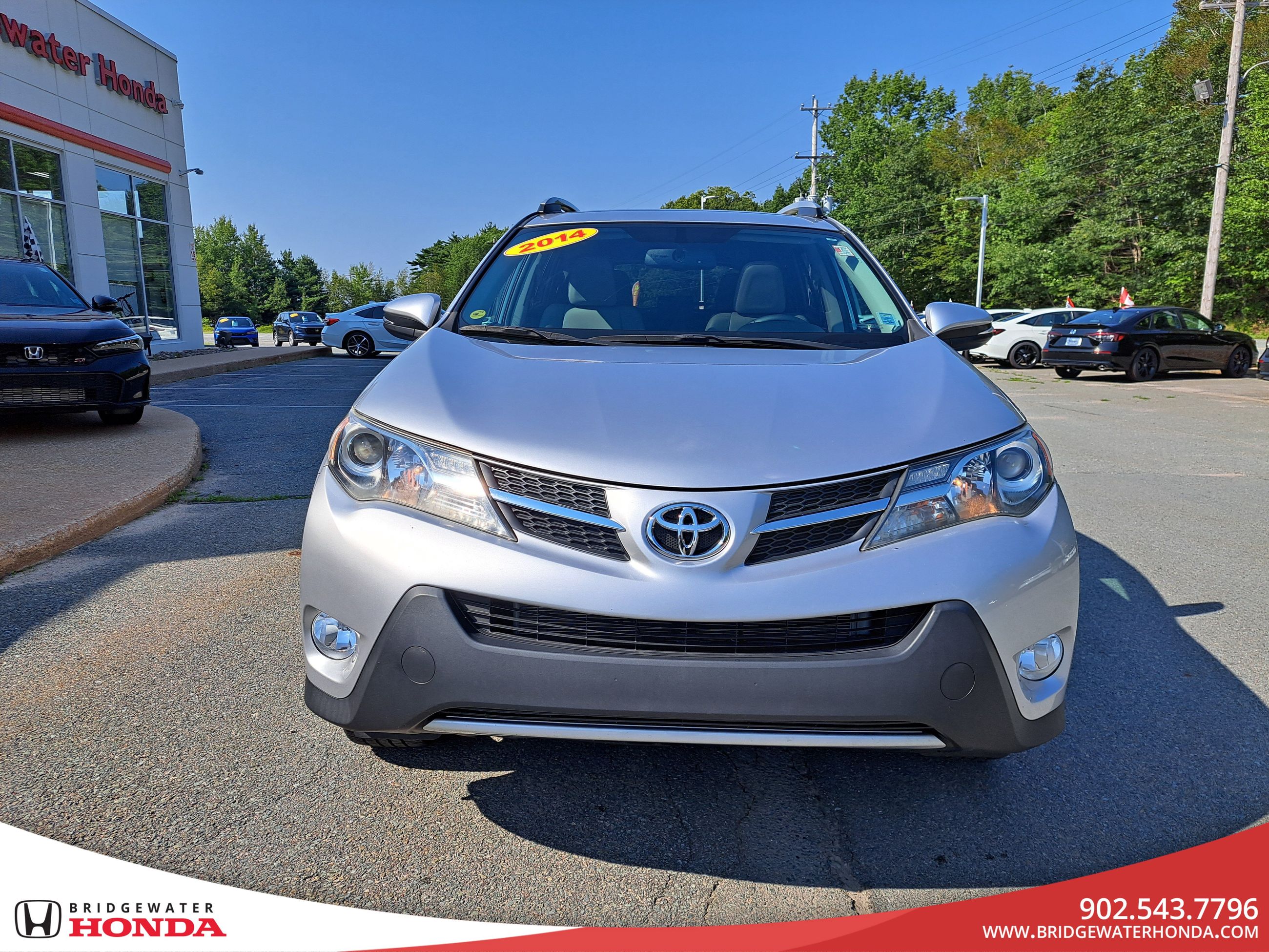 Toyota RAV4 Limited 2014-1