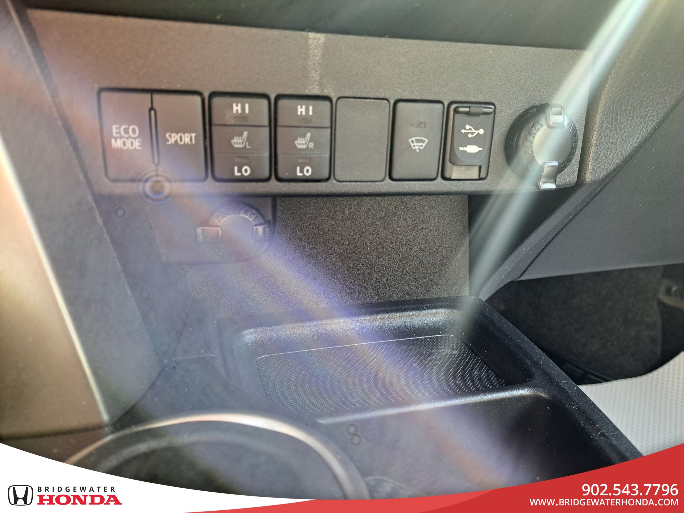 Toyota RAV4 Limited 2014-23