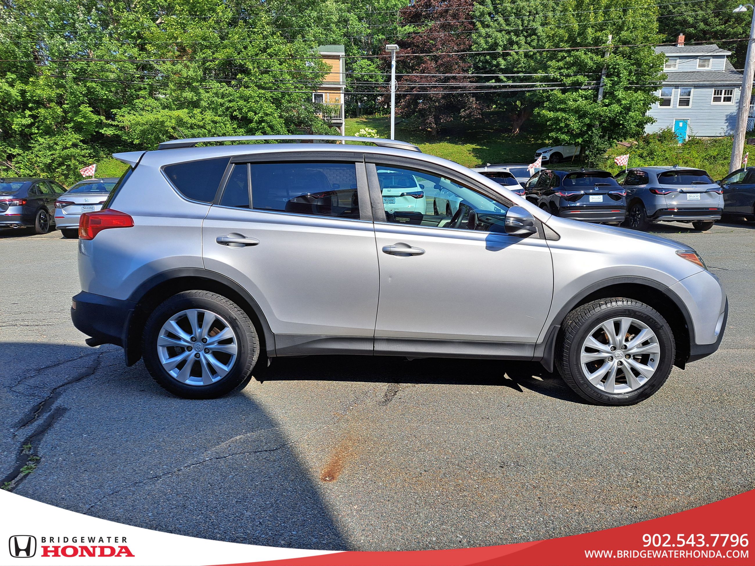 Toyota RAV4 Limited 2014-3