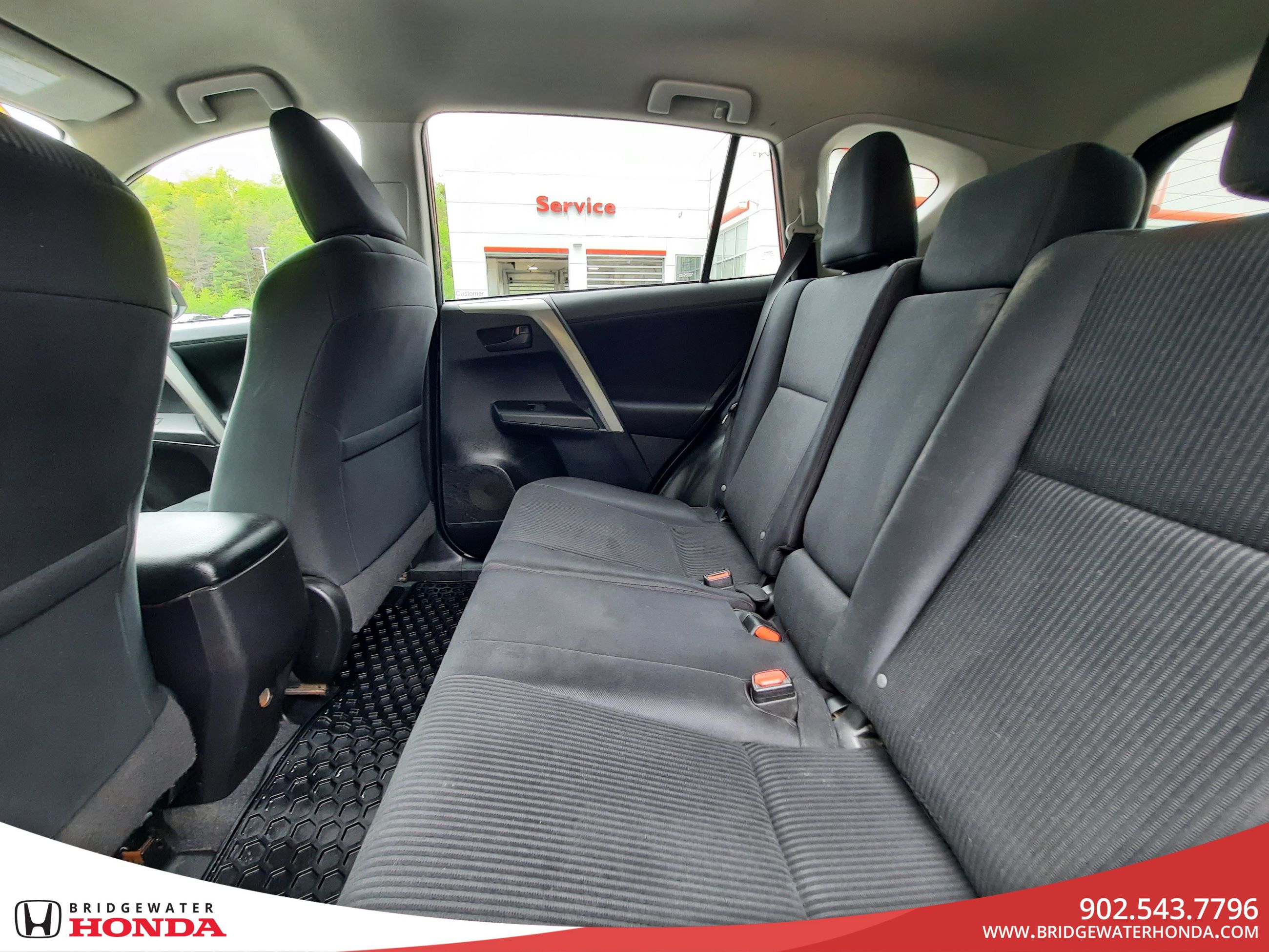 Toyota RAV4 LE 2017-24