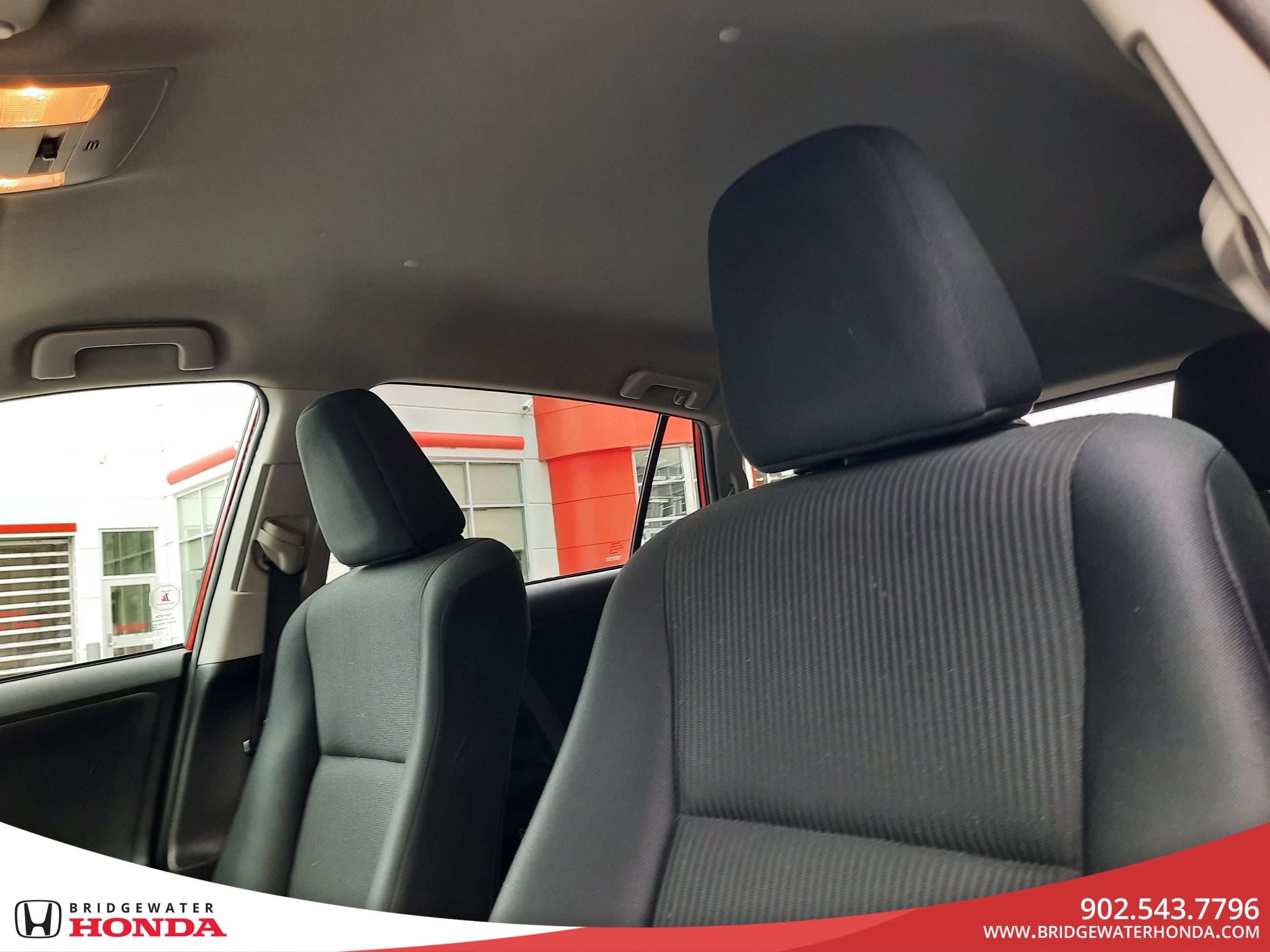 Toyota RAV4 LE 2017-2