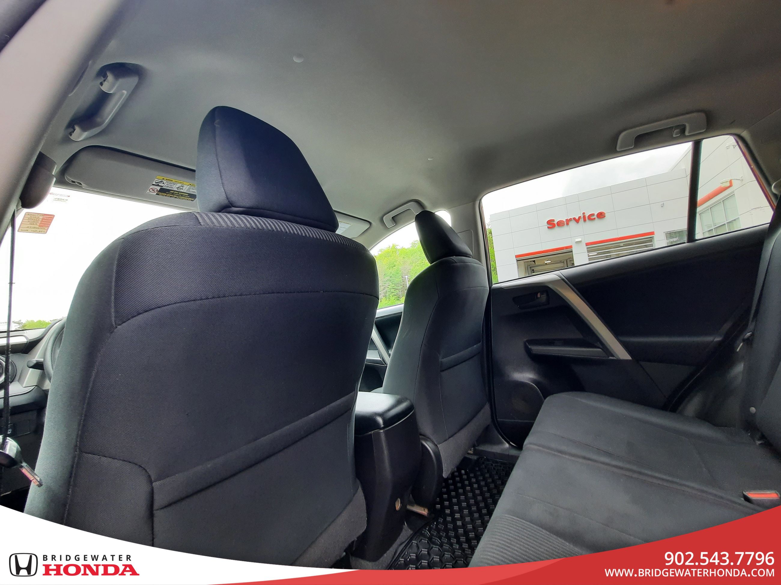 Toyota RAV4 LE 2017-25