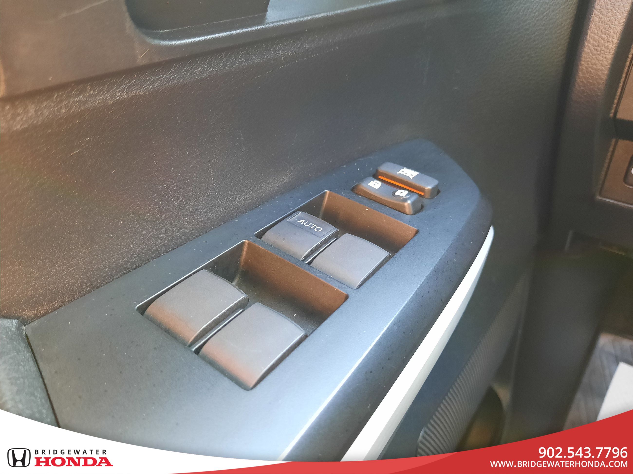 Toyota Tundra SR5 Plus 2019-9