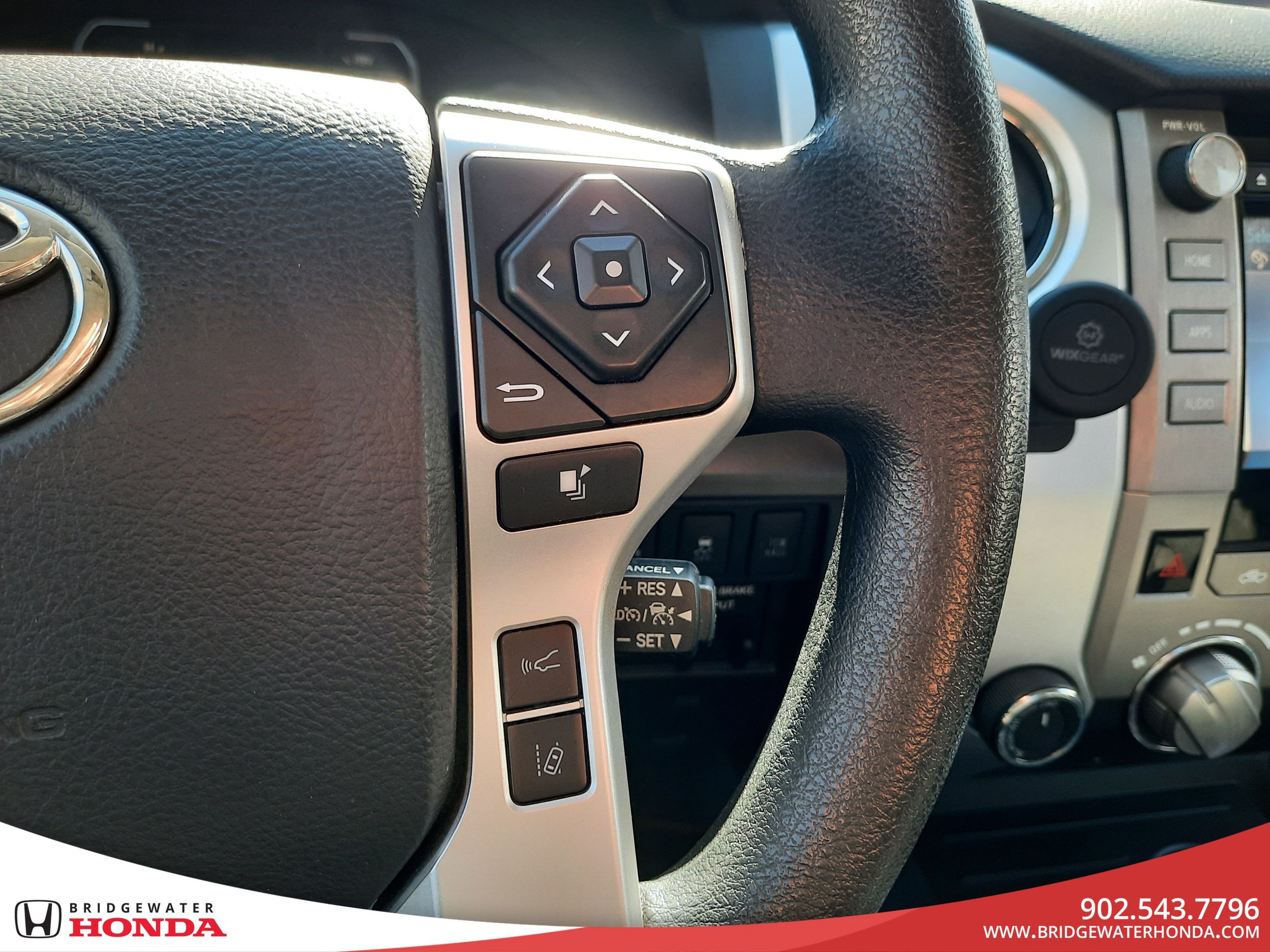 Toyota Tundra SR5 Plus 2019-12