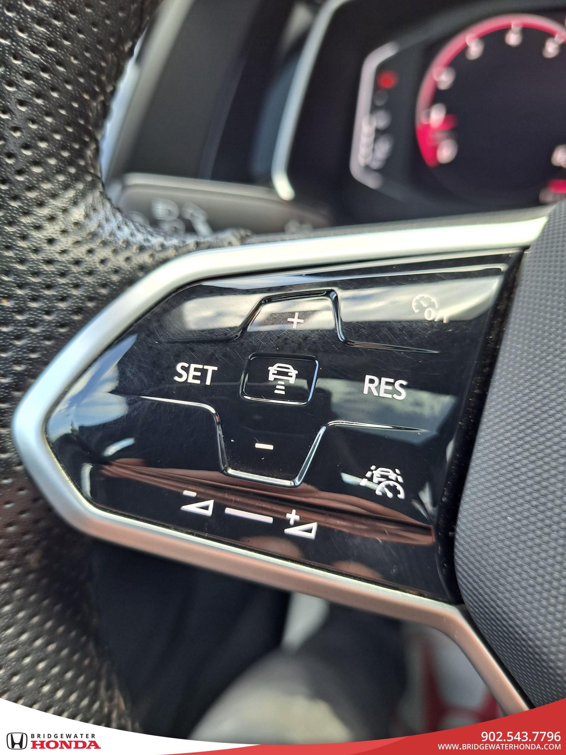 Volkswagen Jetta GLI BASE 2023-18
