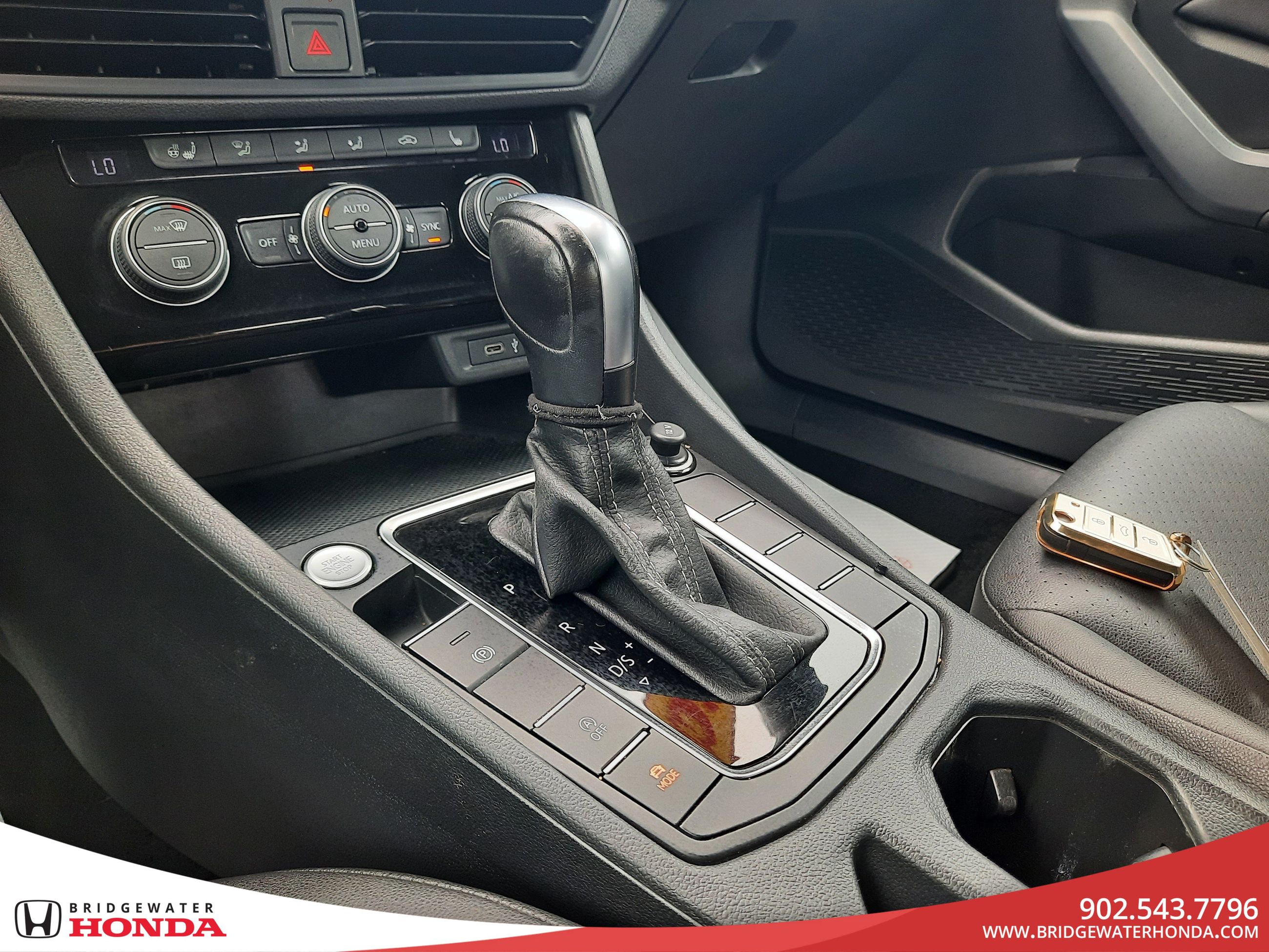 Volkswagen Jetta Highline 2021-15