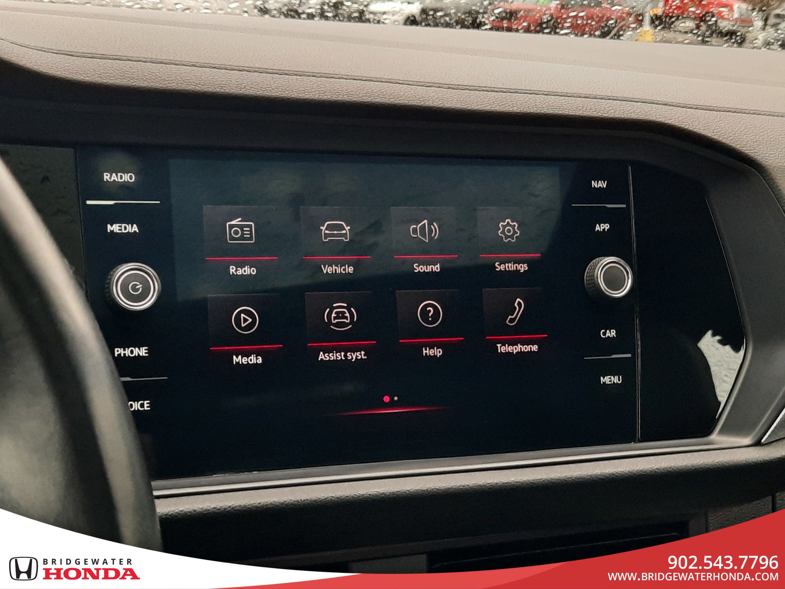 Volkswagen Jetta Highline 2021-13