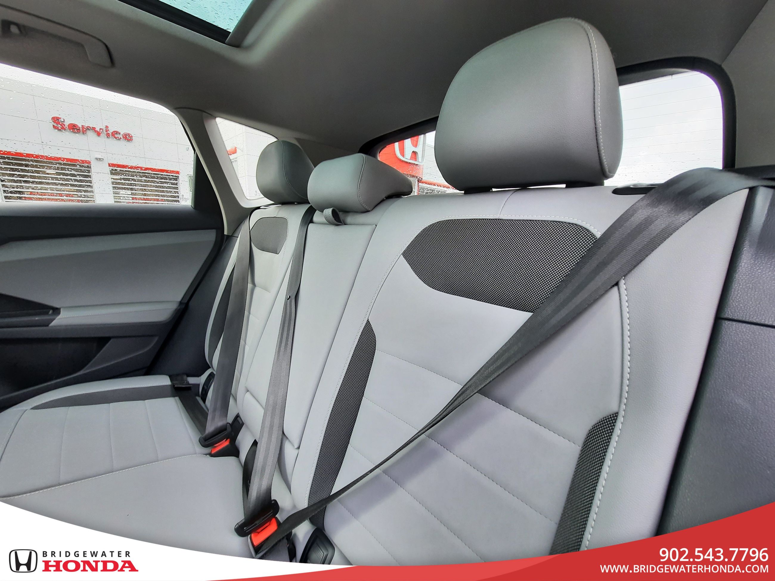 Volkswagen Taos Comfortline 2024-23