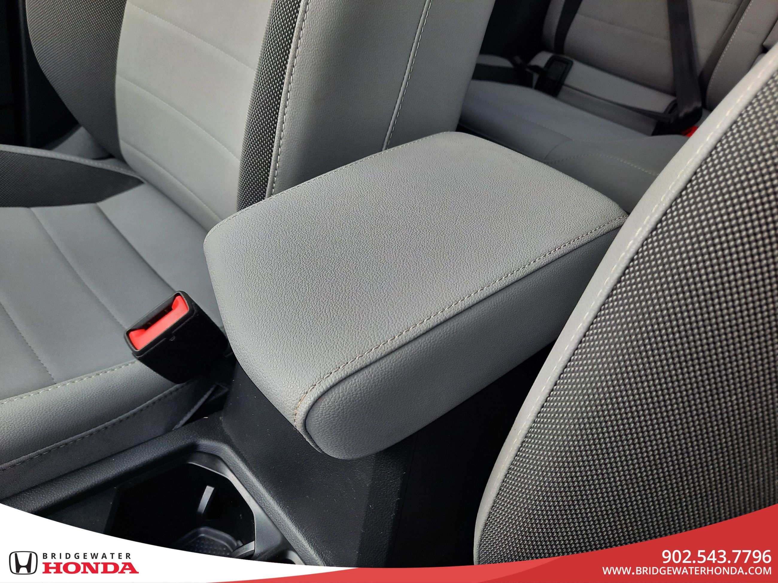 Volkswagen Taos Comfortline 2024-18