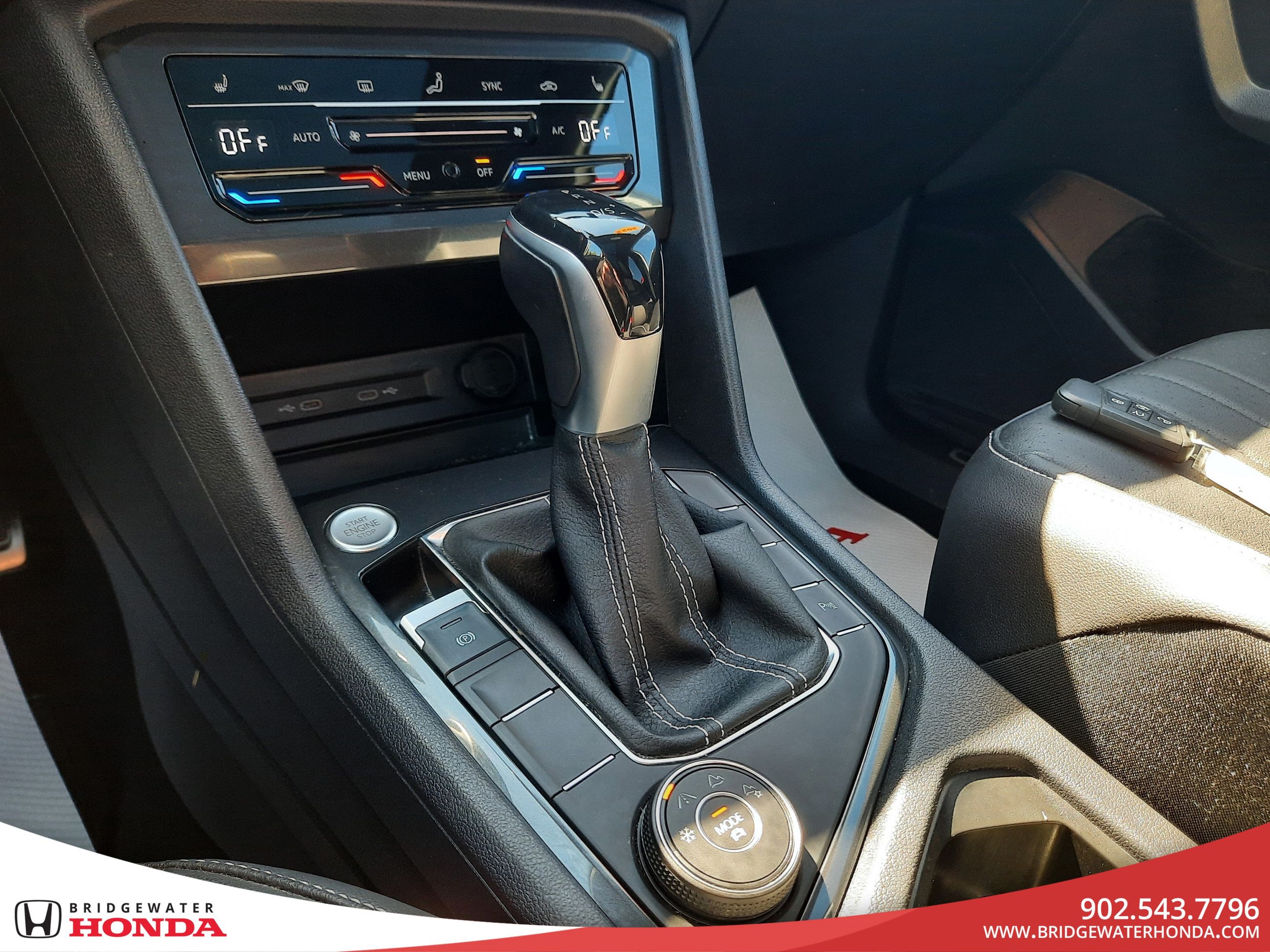 2022 Volkswagen Tiguan Comfortline R-Line Black Edition-17