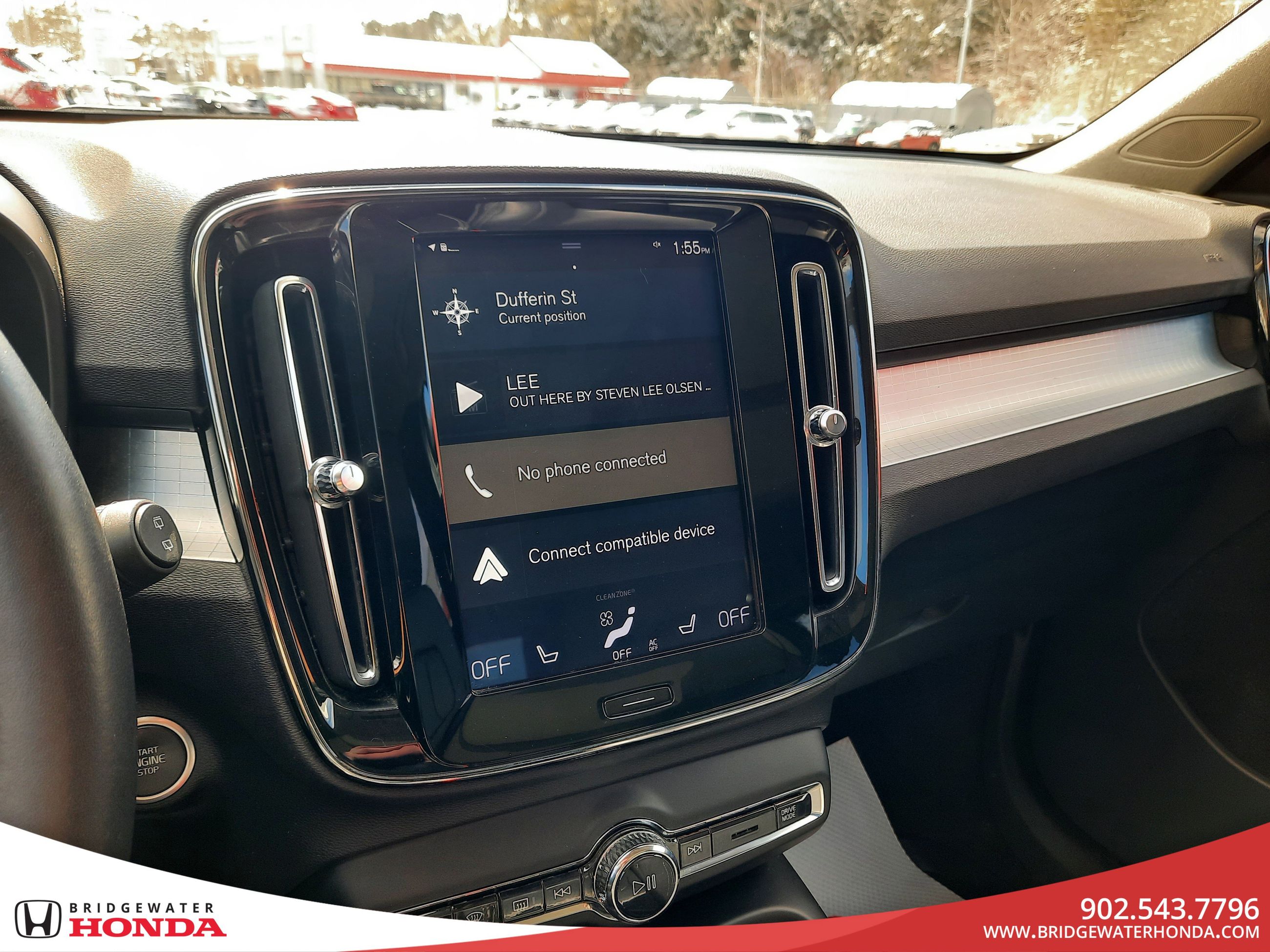 2019 Volvo XC40 Momentum-16