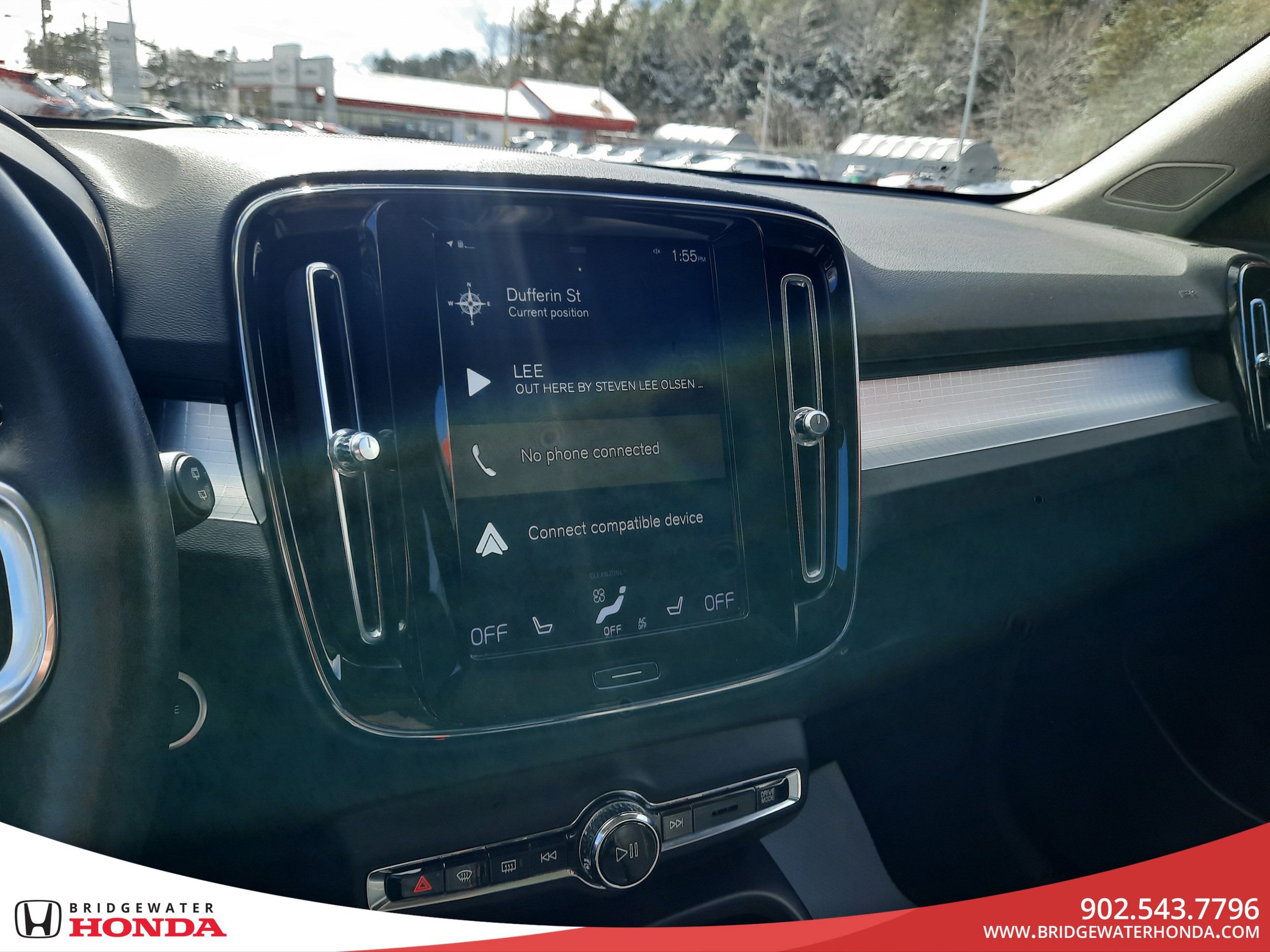 2019 Volvo XC40 Momentum-15