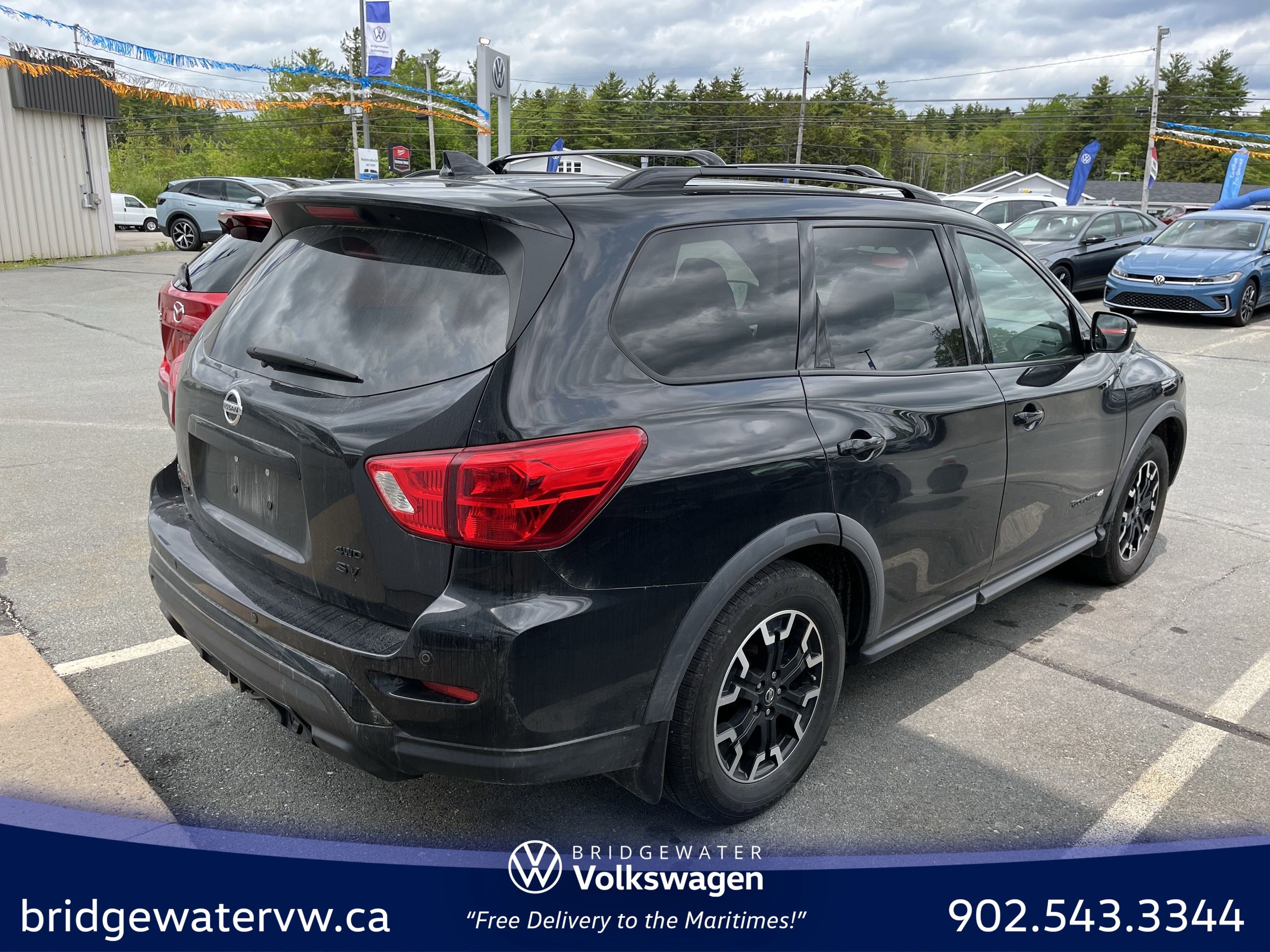 Nissan Pathfinder SV TECH 2020
