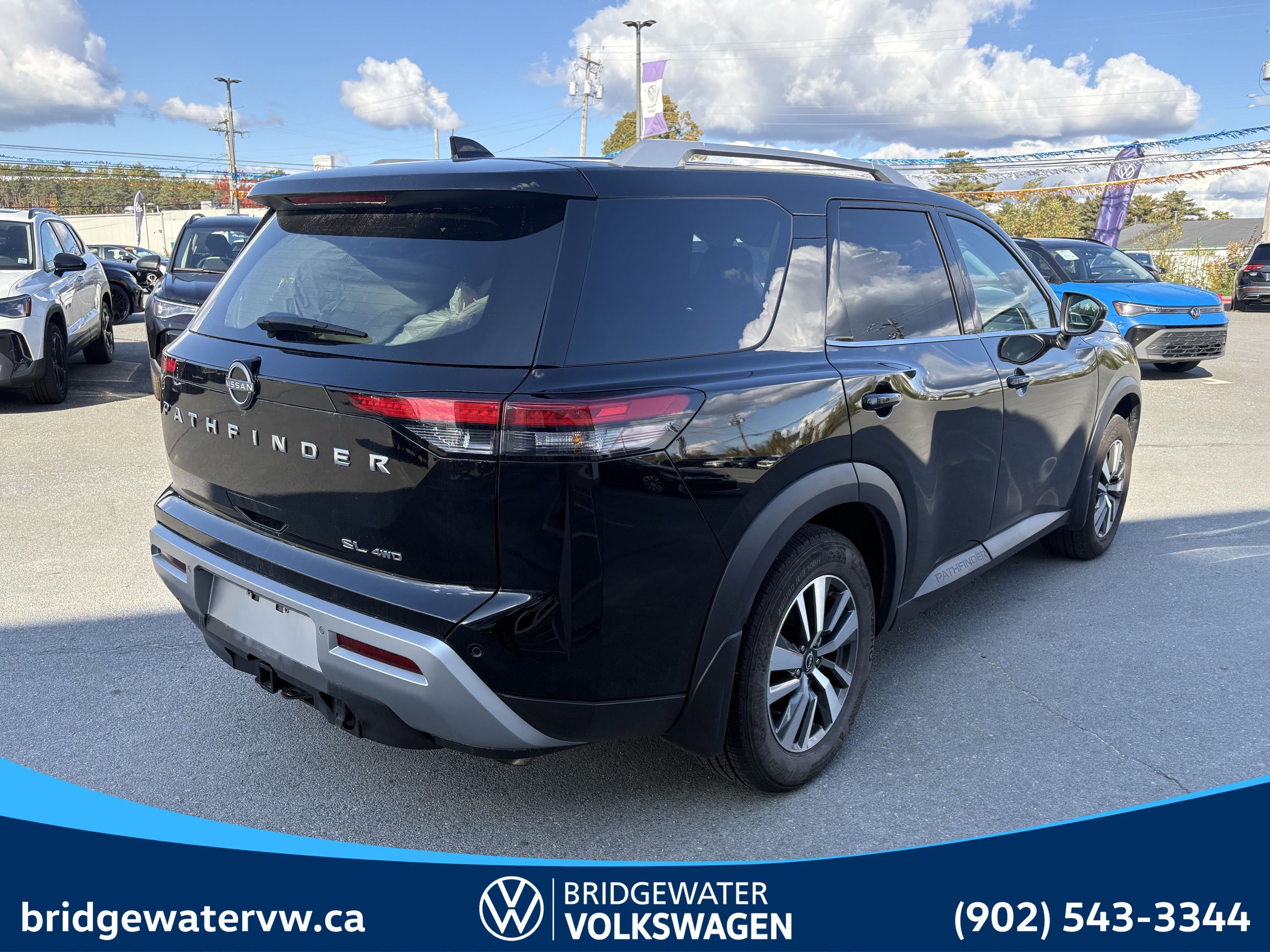 Nissan PATHFINDER SL 2024