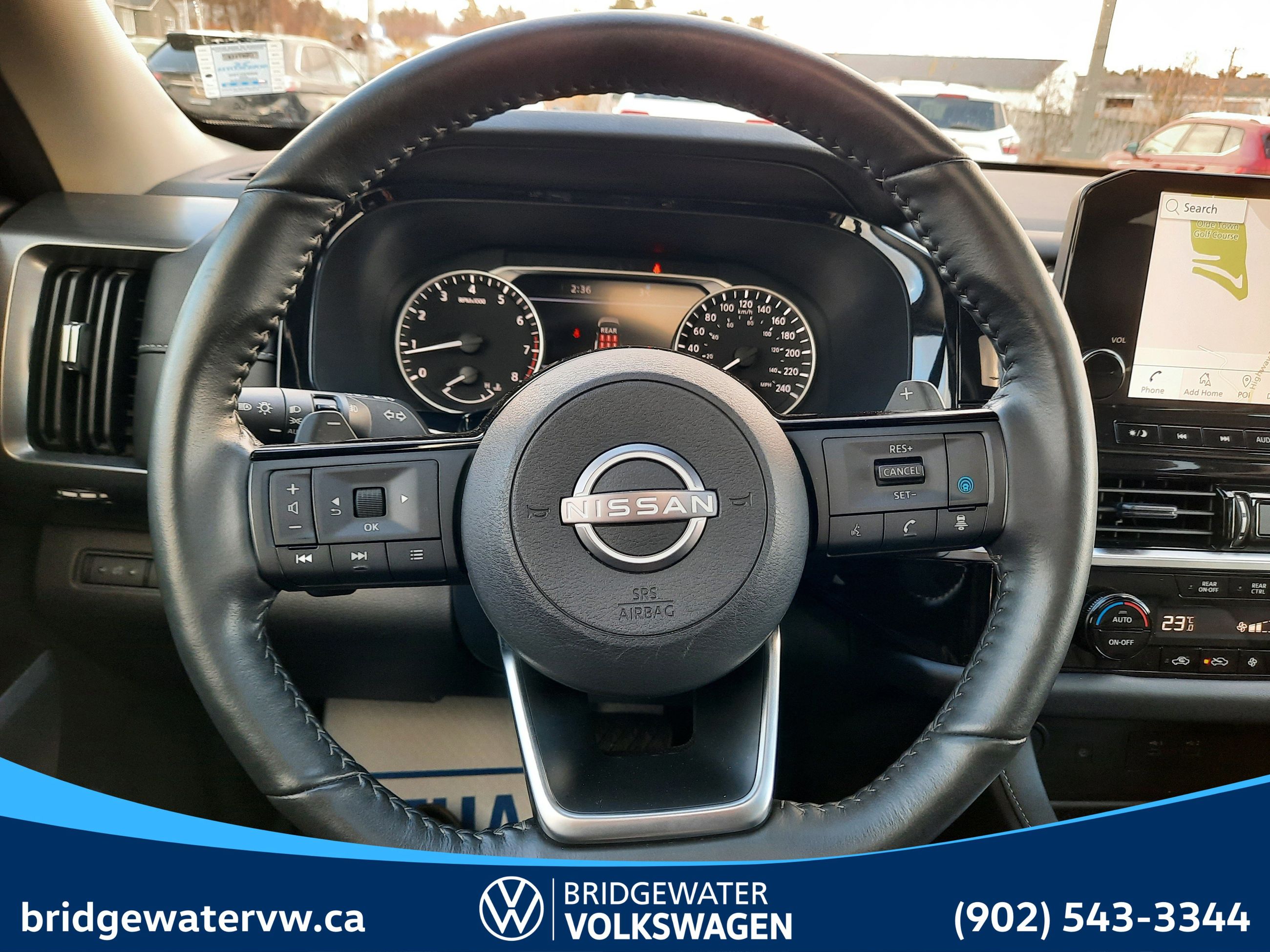 2024 Nissan PATHFINDER SL