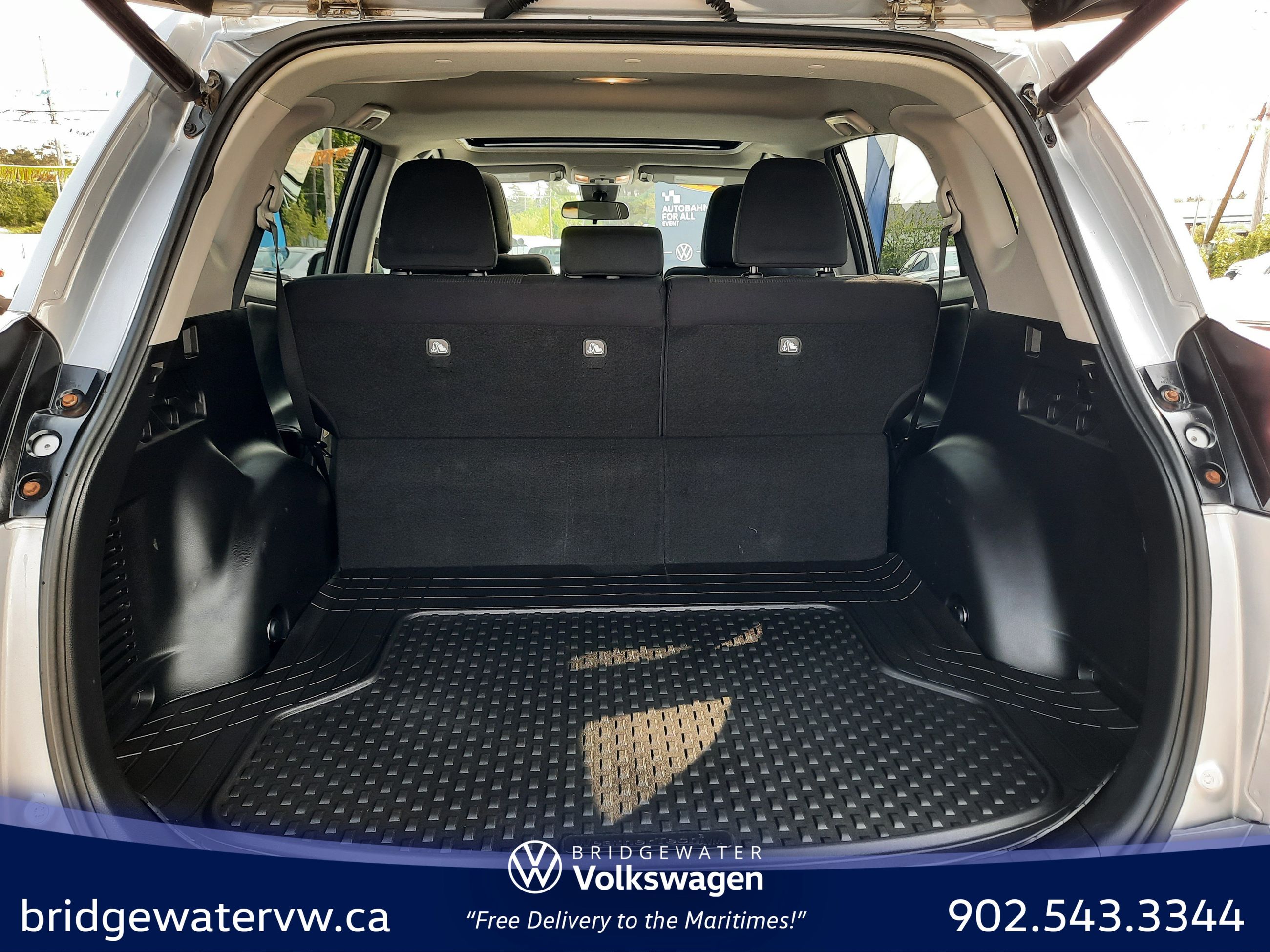 Toyota RAV4 XLE 2017