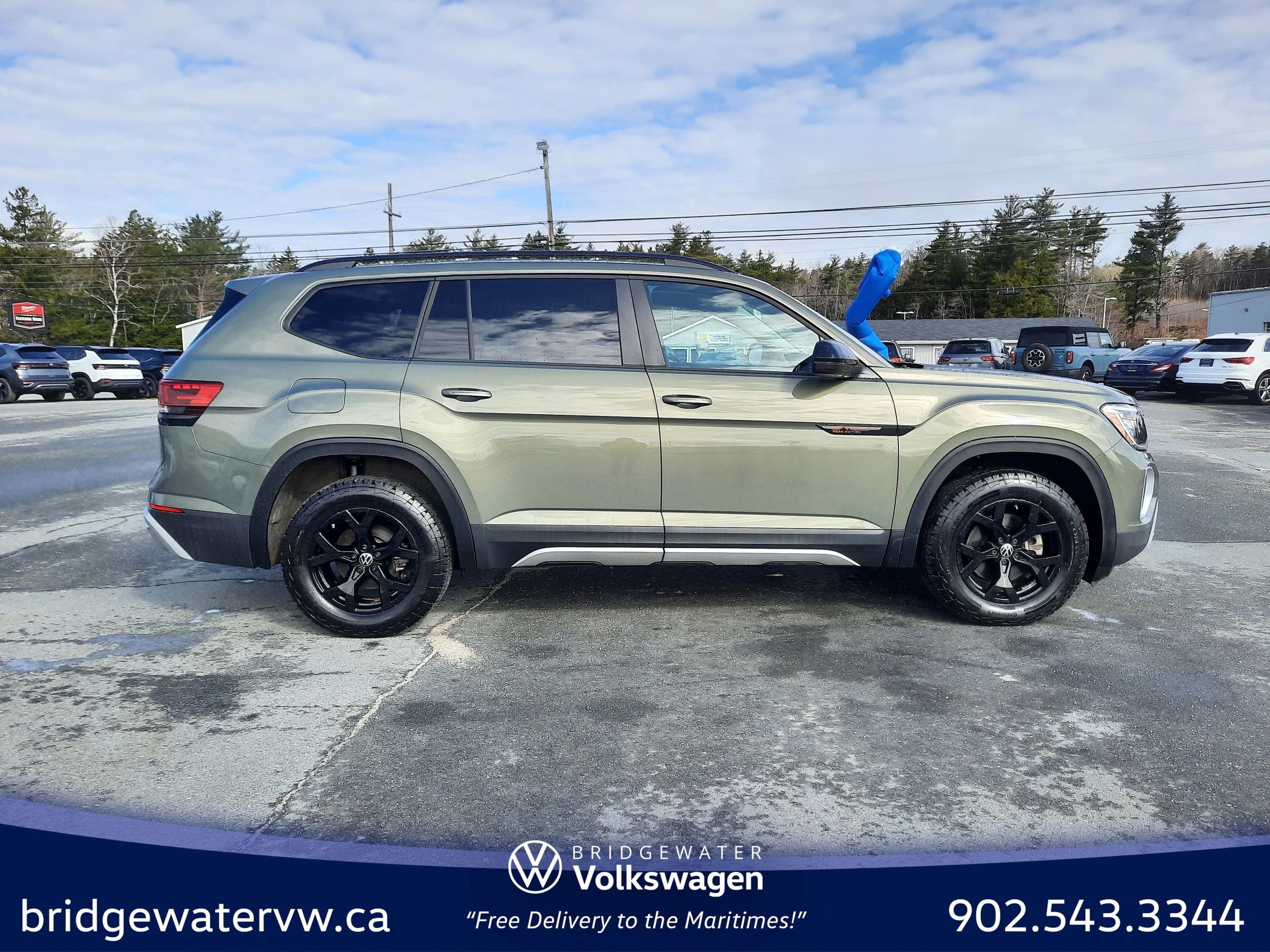 2024 Volkswagen Atlas PEAK EDITION