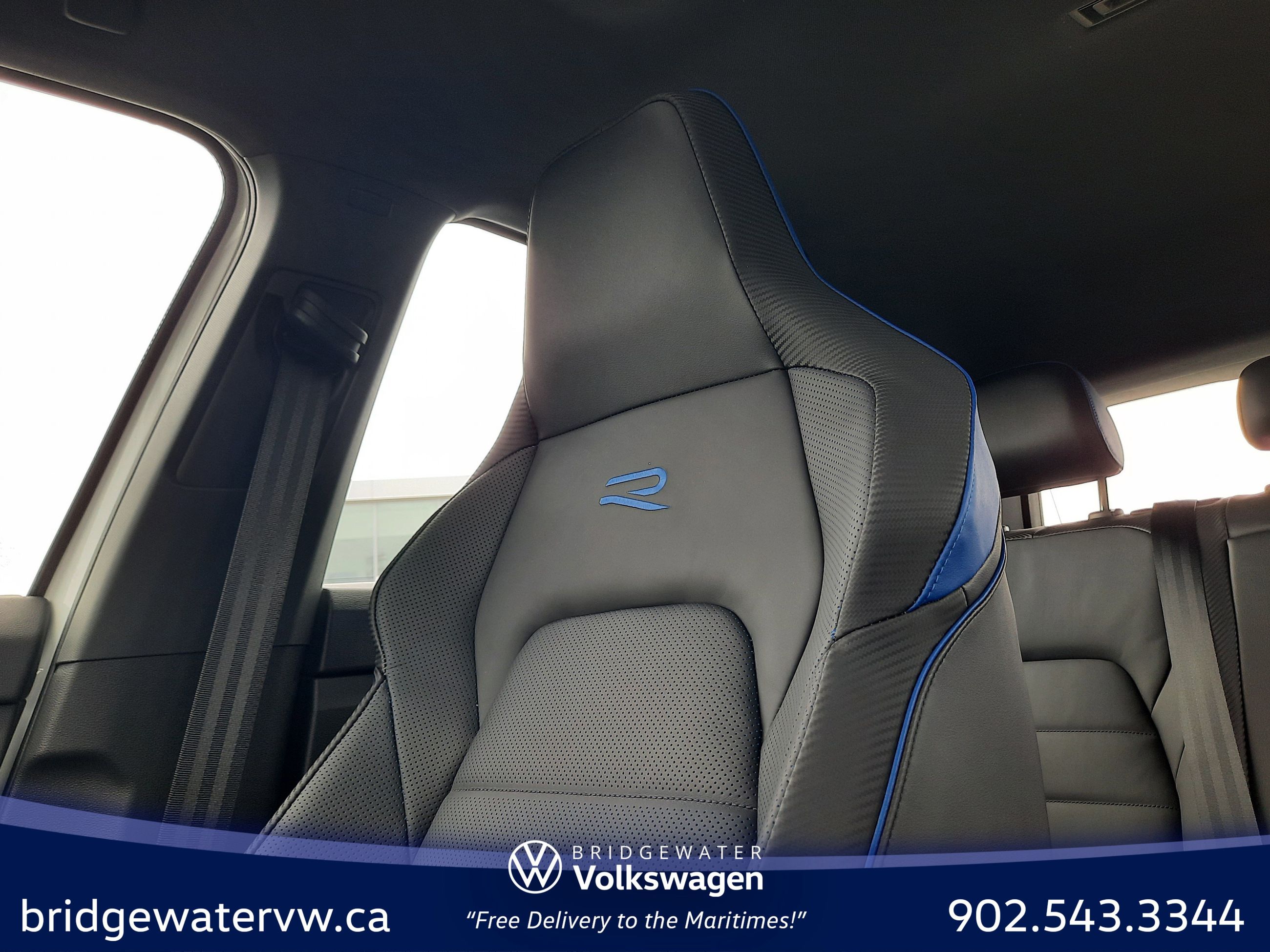 2025 Volkswagen Golf R BLACK EDITION