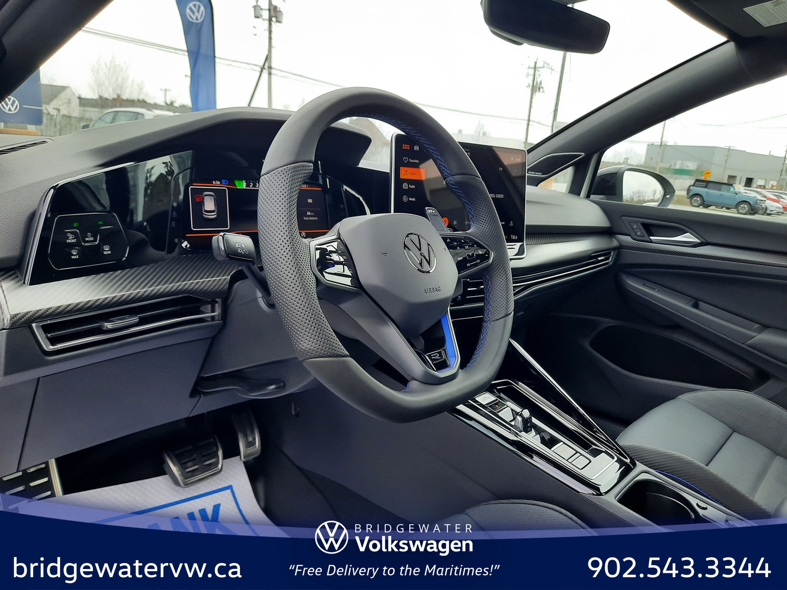 2025 Volkswagen Golf R BLACK EDITION
