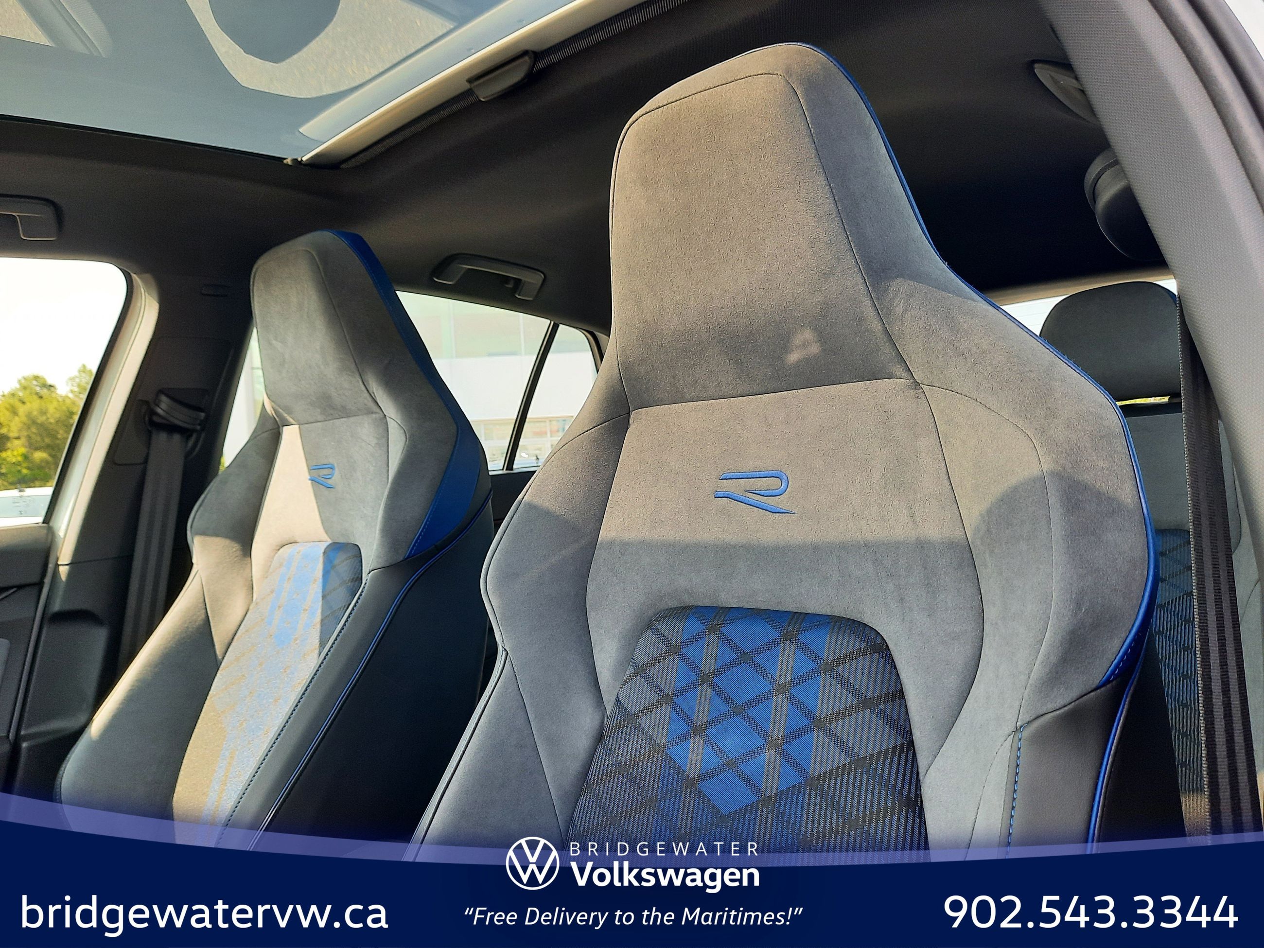 2025 Volkswagen Golf R BLACK EDITION