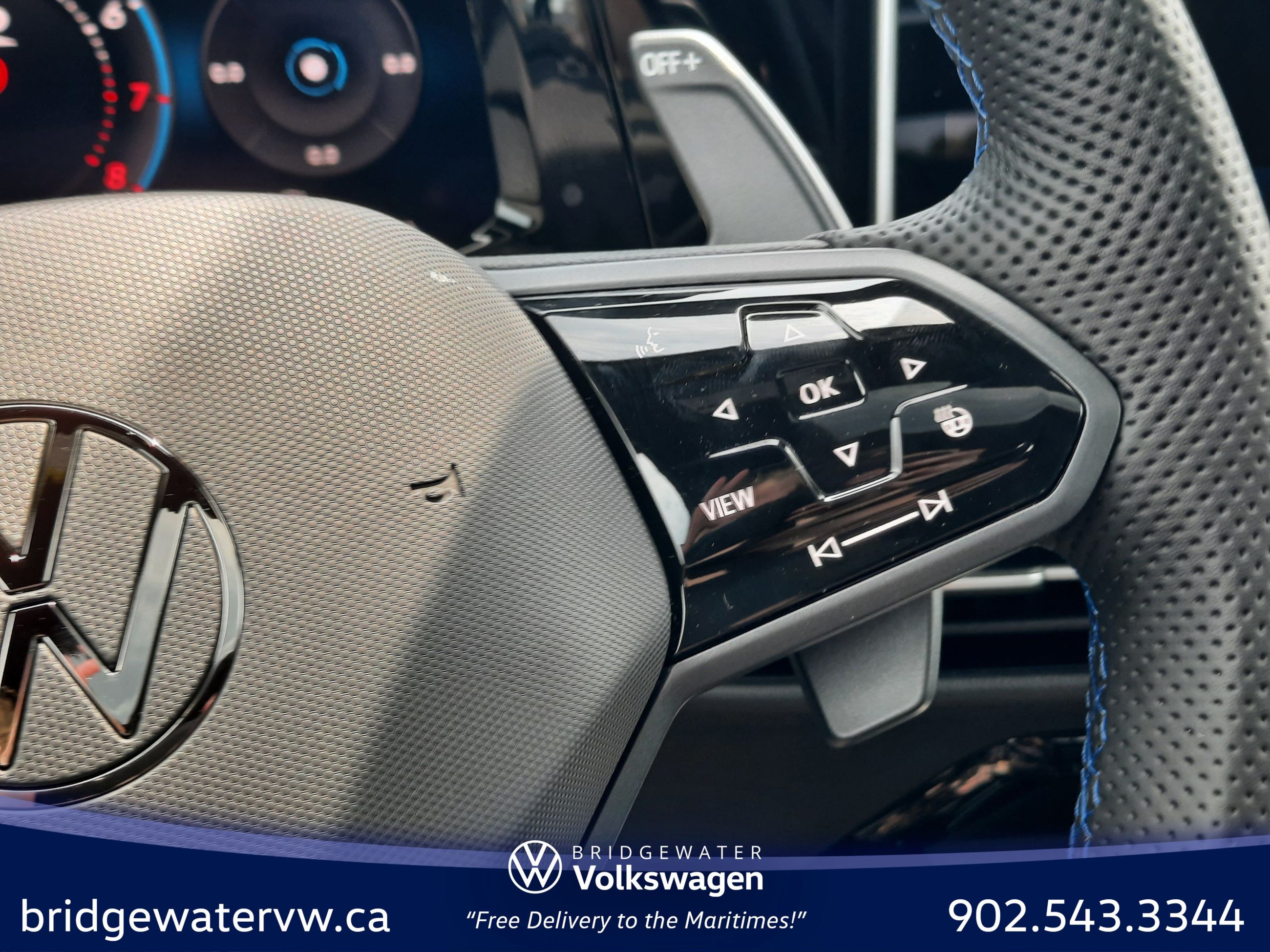 2025 Volkswagen Golf R BLACK EDITION